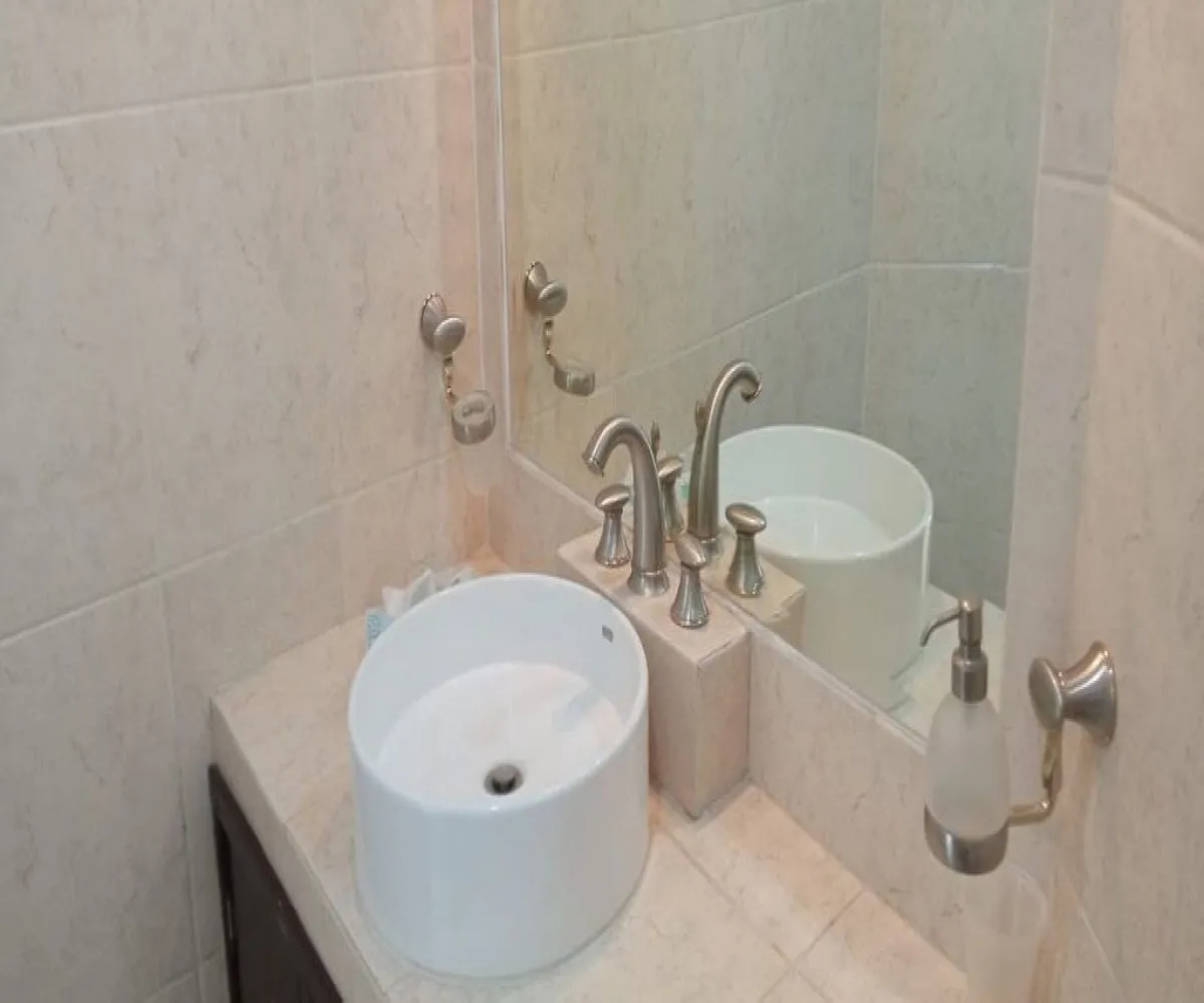 Casa En Venta,Centinela I,Avenida Valle de San Isidro 1725, Zapopan, Jalisco 45134, 4 Habitaciones,3 Baños,Avenida Valle de San Isidro,2,p1Zm7yD