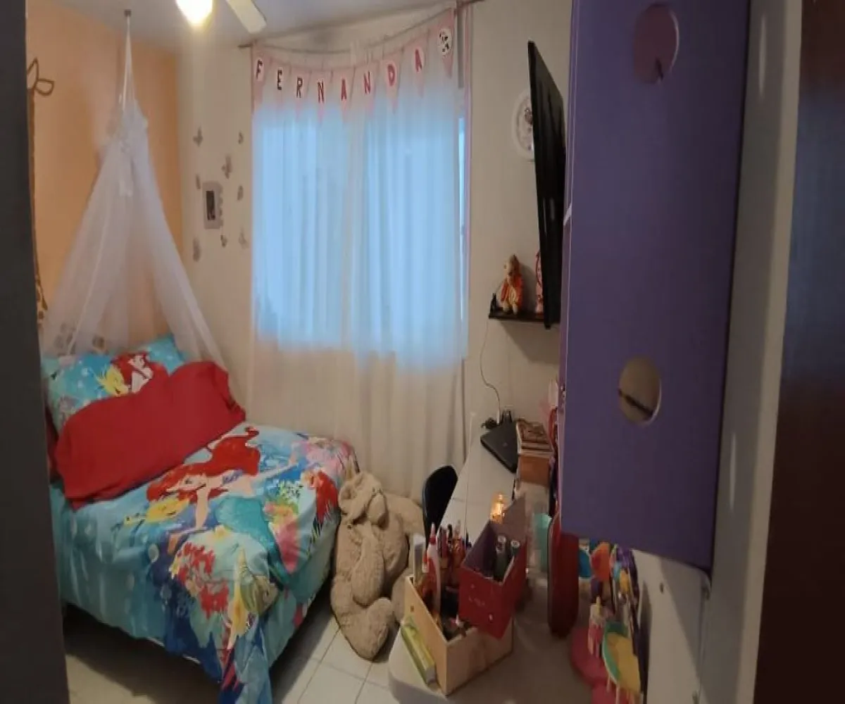 Casa En Venta,Fraccionamiento Revolución,Pelotón Oriente 160, San Pedro Tlaquepaque, Jalisco 45588, 3 Habitaciones,1 Baño,Pelotón Oriente,2,pwZDT6f