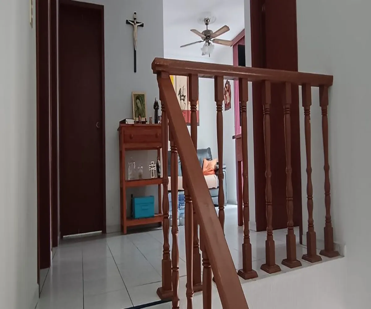 Casa En Venta,Fraccionamiento Revolución,Pelotón Oriente 160, San Pedro Tlaquepaque, Jalisco 45588, 3 Habitaciones,1 Baño,Pelotón Oriente,2,pwZDT6f