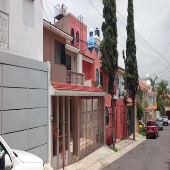 Casa En Venta,Fraccionamiento Revolución,Pelotón Oriente 160, San Pedro Tlaquepaque, Jalisco 45588, 3 Habitaciones,1 Baño,Pelotón Oriente,2,pwZDT6f