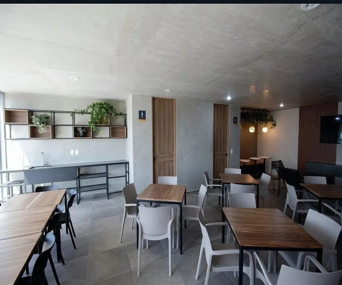 Departamento En Venta,Sin Nombre,Calle Prolongacion Avenida Las Fuentes S/N, San Pedro Tlaquepaque, Jalisco 45608, 2 Habitaciones,2 Baños,Calle Prolongacion Avenida Las Fuentes,1,pLHp3hC