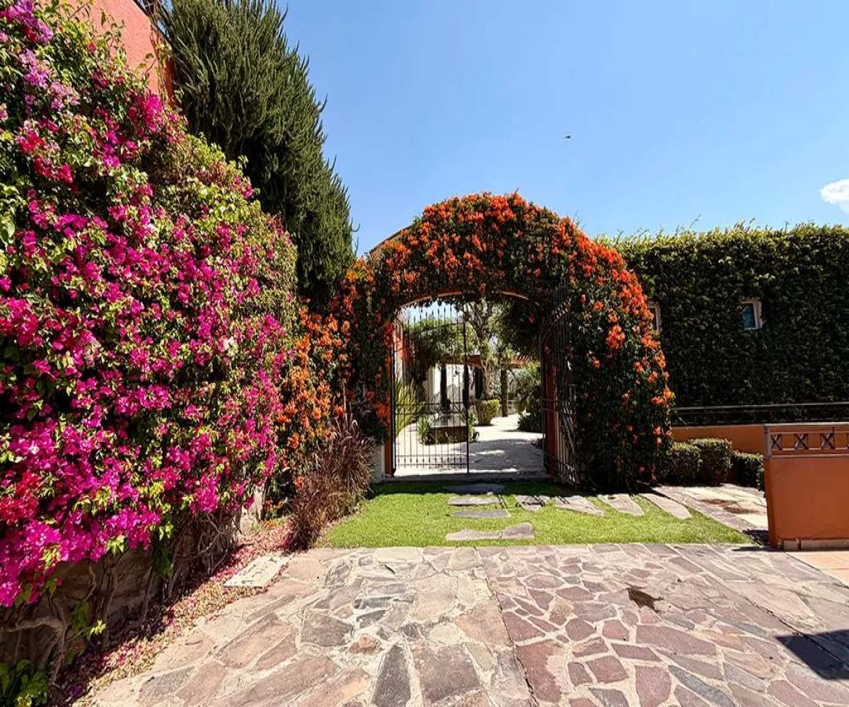 Casa En Renta,Raquet Club,Calle el Limón 263, Jocotepec, Jalisco 45820, 2 Habitaciones,2 Baños,Calle el Limón,1,pxPyQMx