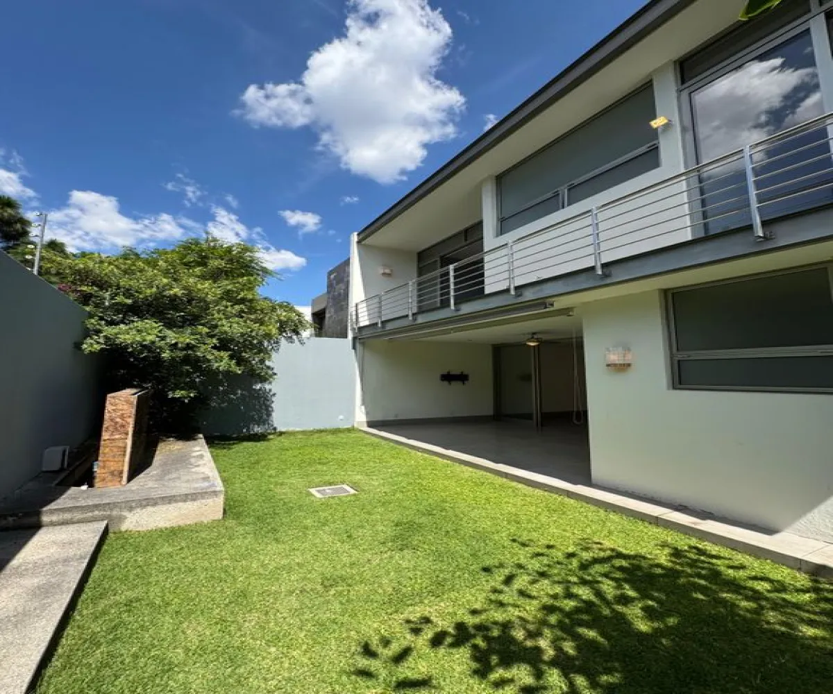 Casa En Venta,Puerta Plata,Puerta de la Plata S/N, Zapopan, Jalisco 45110, 4 Habitaciones,5 Baños,Puerta de la Plata,1,pB15cIA