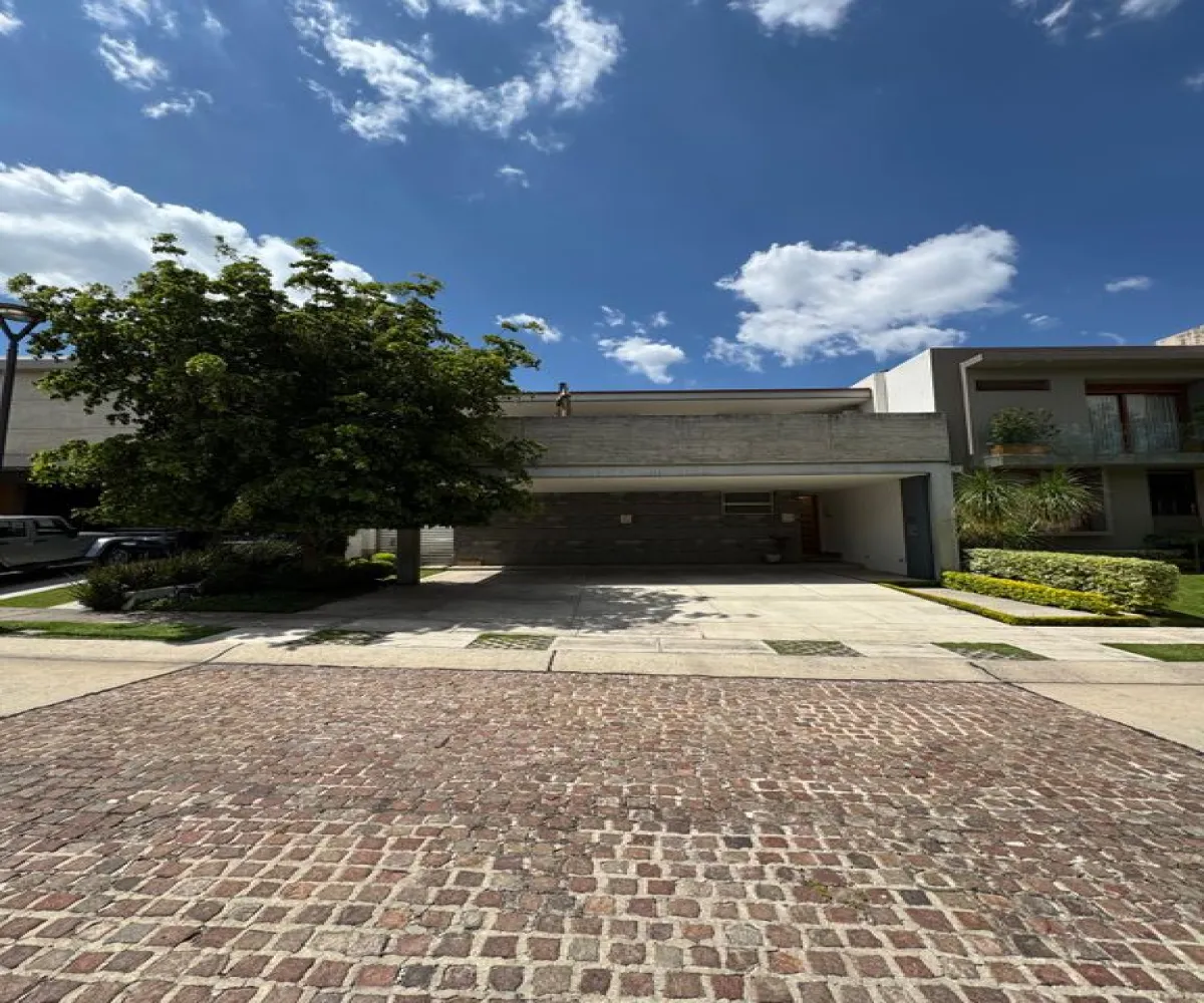 Casa En Venta,Puerta Plata,Puerta de la Plata S/N, Zapopan, Jalisco 45110, 4 Habitaciones,5 Baños,Puerta de la Plata,1,pB15cIA