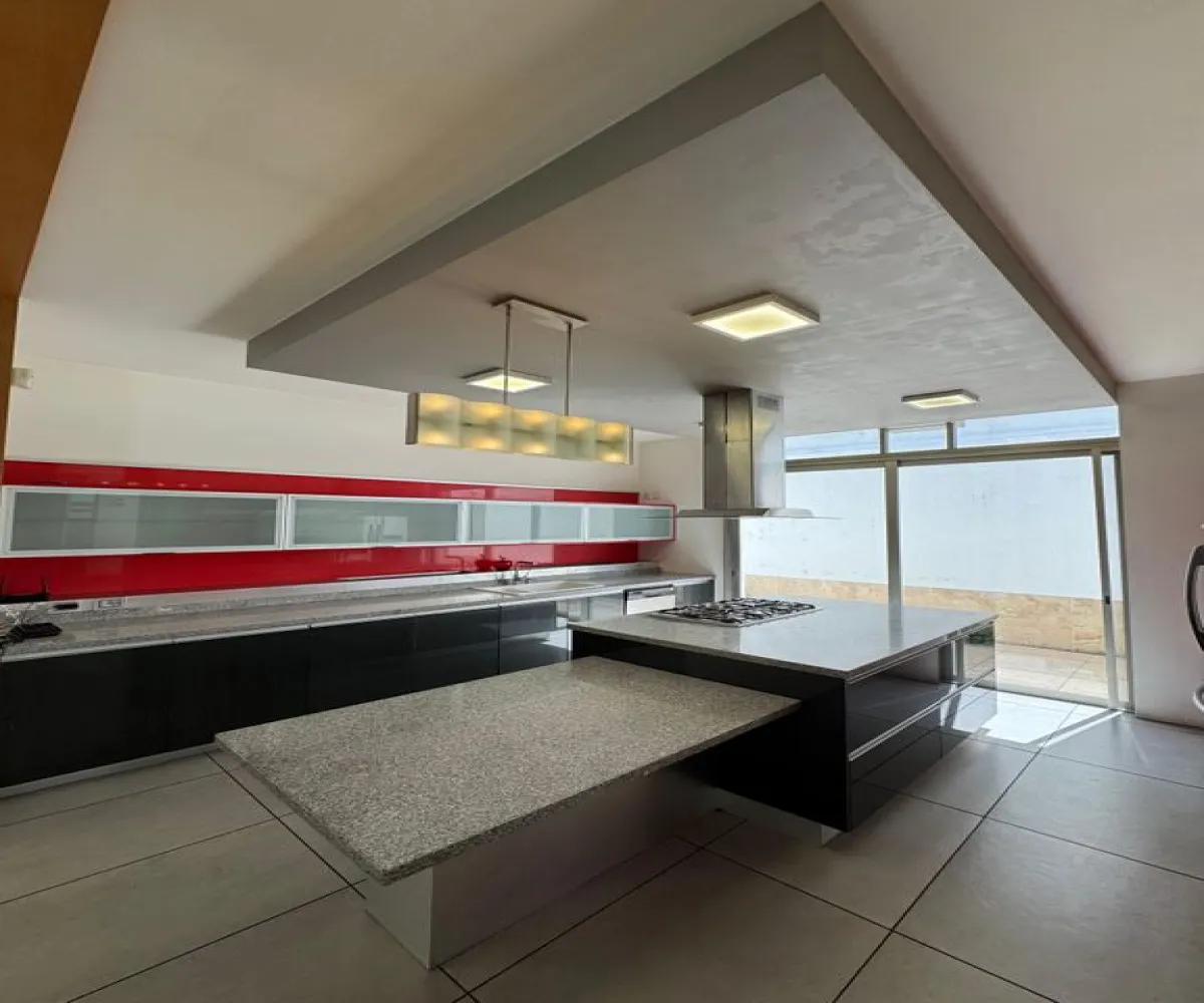 Casa En Venta,Puerta Plata,Puerta de la Plata S/N, Zapopan, Jalisco 45110, 4 Habitaciones,5 Baños,Puerta de la Plata,1,pB15cIA