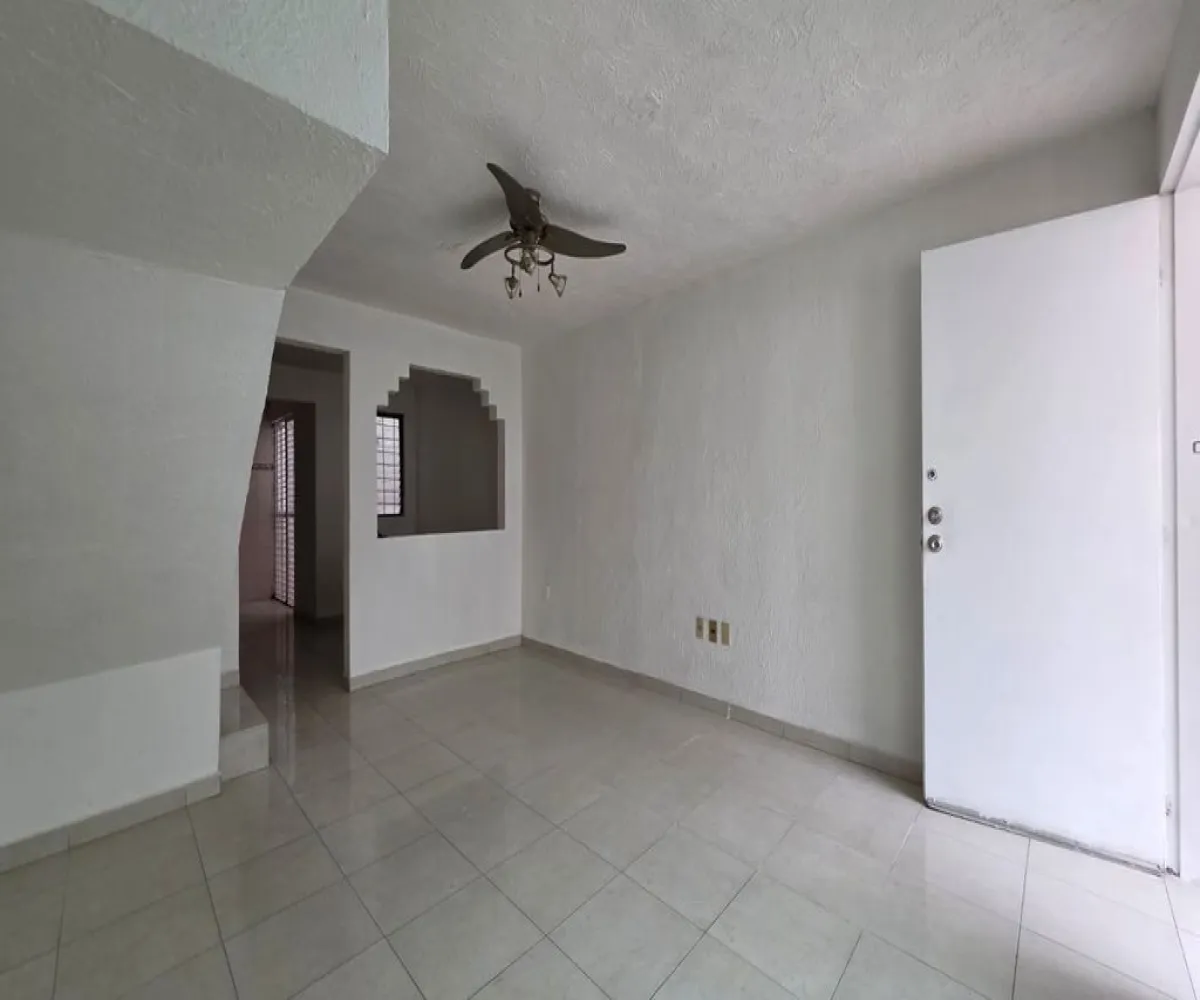 Casa En Venta,Colonia Jardines del Nilo,Ignacio Jacobo Magaña 1448, Guadalajara, Jalisco 44825, 3 Habitaciones,1 Baño,Ignacio Jacobo Magaña,3,pe0iG49