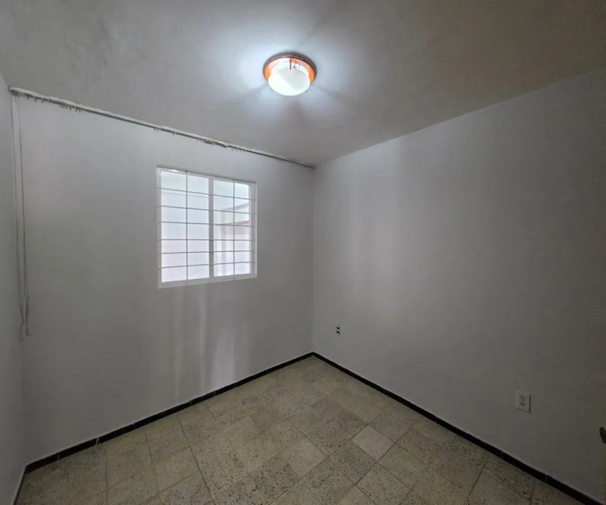 Departamento En Venta,Lomas de Zapopan,Calle Tarragona 822, Zapopan, Jalisco 45130, 3 Habitaciones,1 Baño,Calle Tarragona,1,pqO9xXC