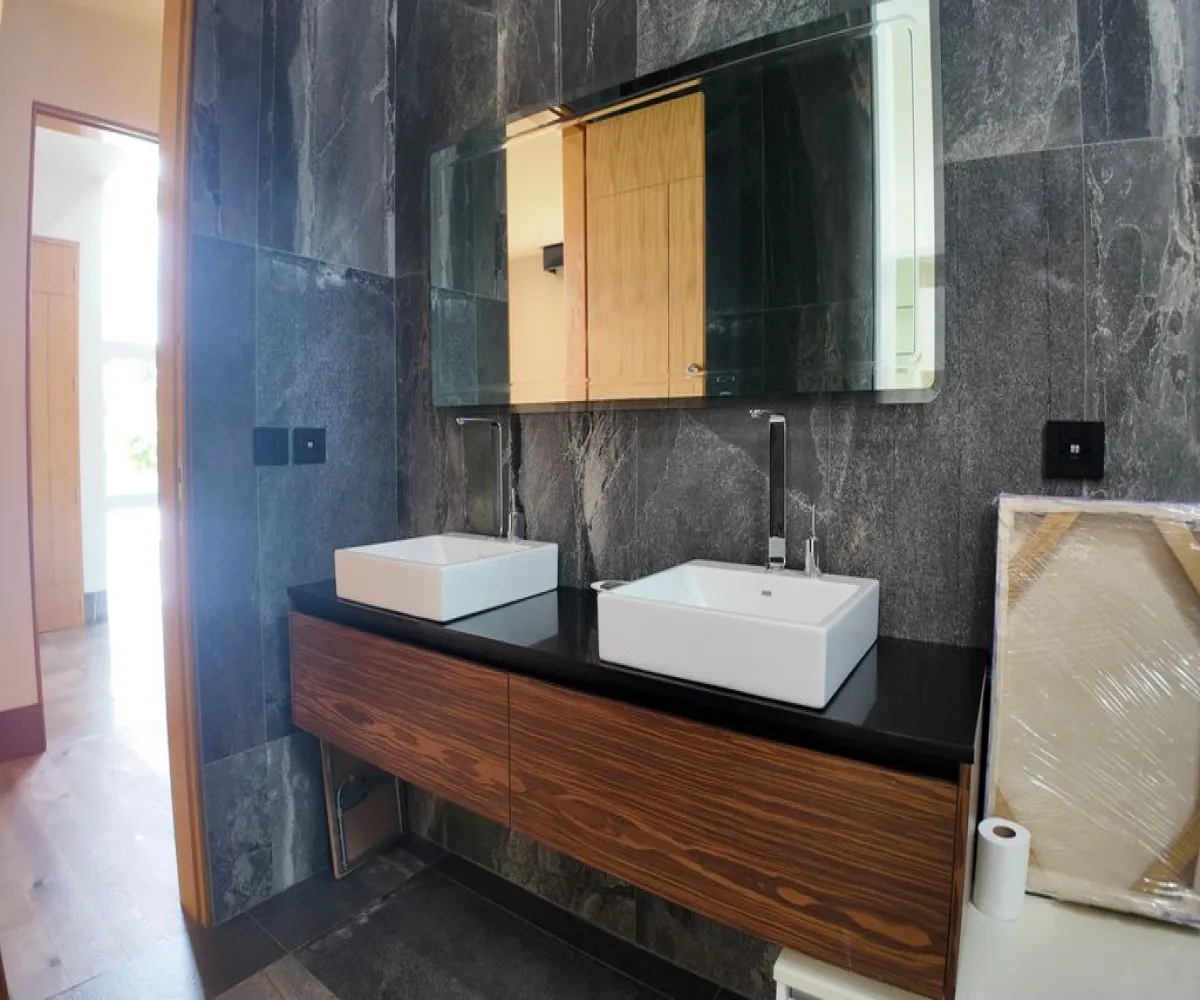 Casa En Venta,Vallarta Universidad,Avenida Juan Palomar y Arias S/N, Zapopan, Jalisco 45110, 3 Habitaciones,4 Baños,Avenida Juan Palomar y Arias,2,pKdnN0e