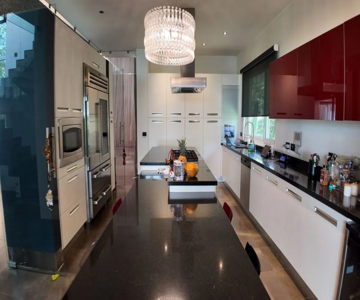 Casa En Venta,Vallarta Universidad,Avenida Juan Palomar y Arias S/N, Zapopan, Jalisco 45110, 3 Habitaciones,4 Baños,Avenida Juan Palomar y Arias,2,pKdnN0e