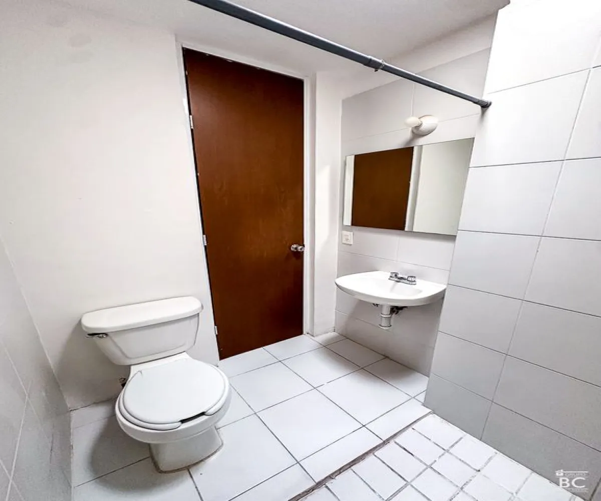 Casa En Venta,Ponciano Arriaga,Toscana 65, San Pedro Tlaquepaque, Jalisco 45600, 2 Habitaciones,1 Baño,Toscana,2,p8G78eP