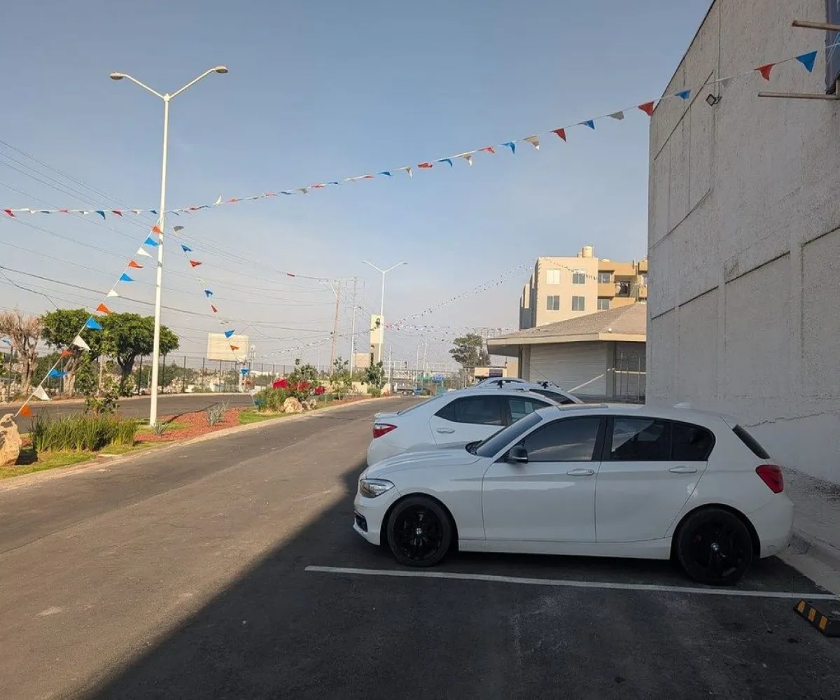 Departamento En Venta,Nueva Central Camionera,A Zapotlanejo 1351, San Pedro Tlaquepaque, Jalisco 45580, 2 Habitaciones,1 Baño,A Zapotlanejo,1,pWXcXZX