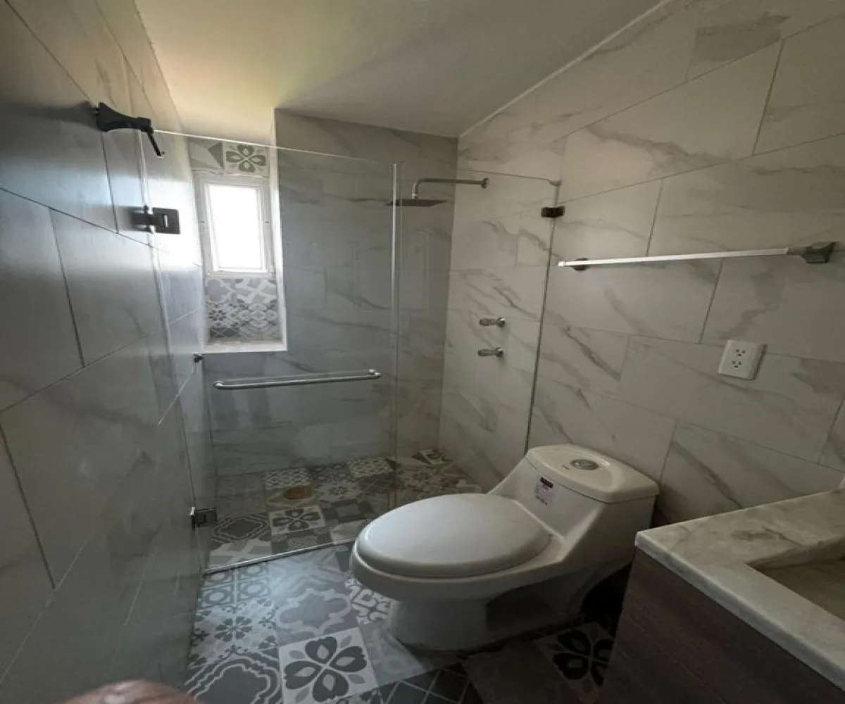 Departamento En Venta,Colomos Providencia,Viña del Mar 1917 4, Guadalajara, Jalisco 44660, 2 Habitaciones,1 Baño,Viña del Mar,1,psxEWpH