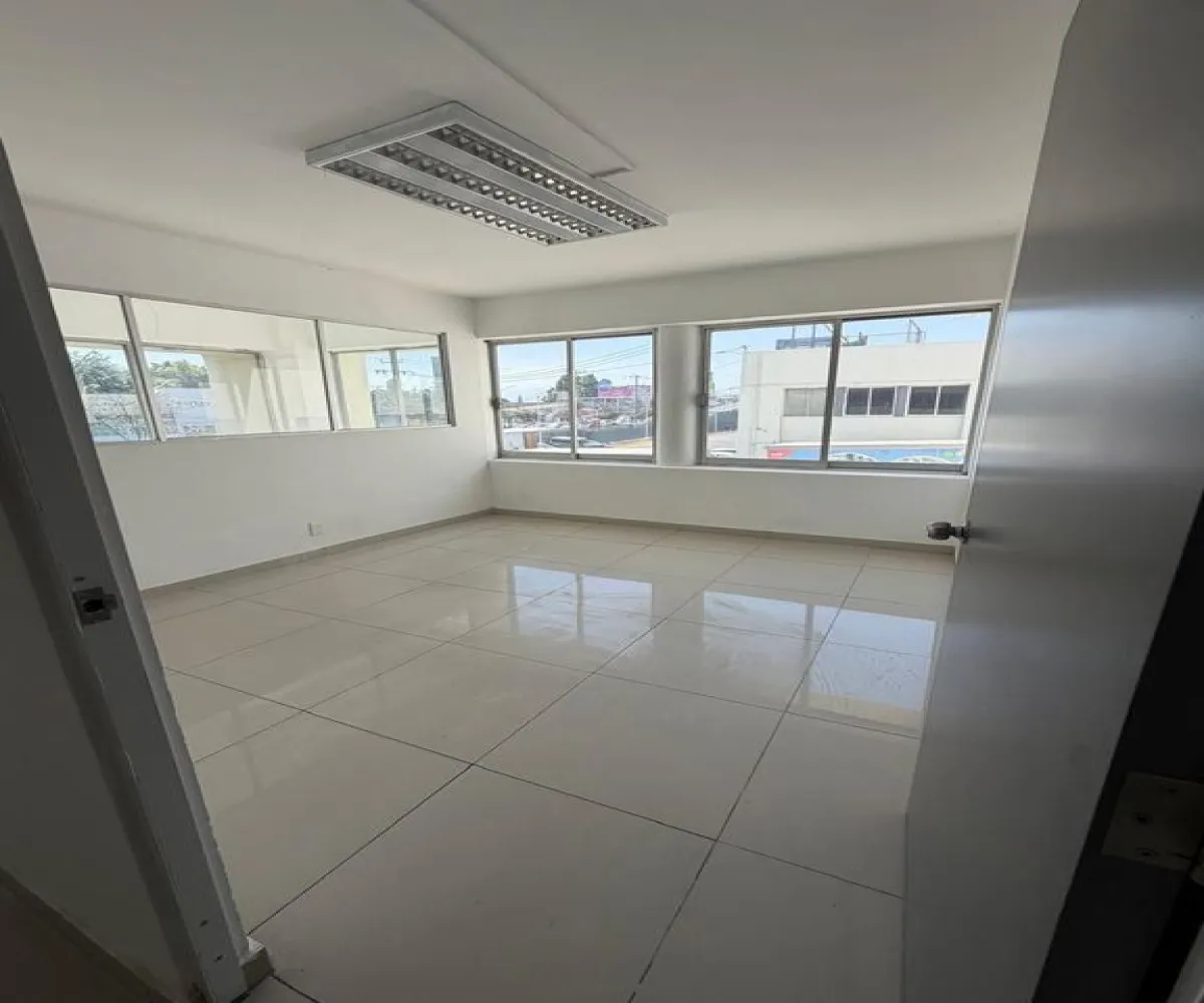 Bodega En Renta,Francisco Sarabia,Avenida Adolfo López Mateos Sur 4550 7, Zapopan, Jalisco 45236,3 Baños,Avenida Adolfo López Mateos Sur,1,p4Mpkgx