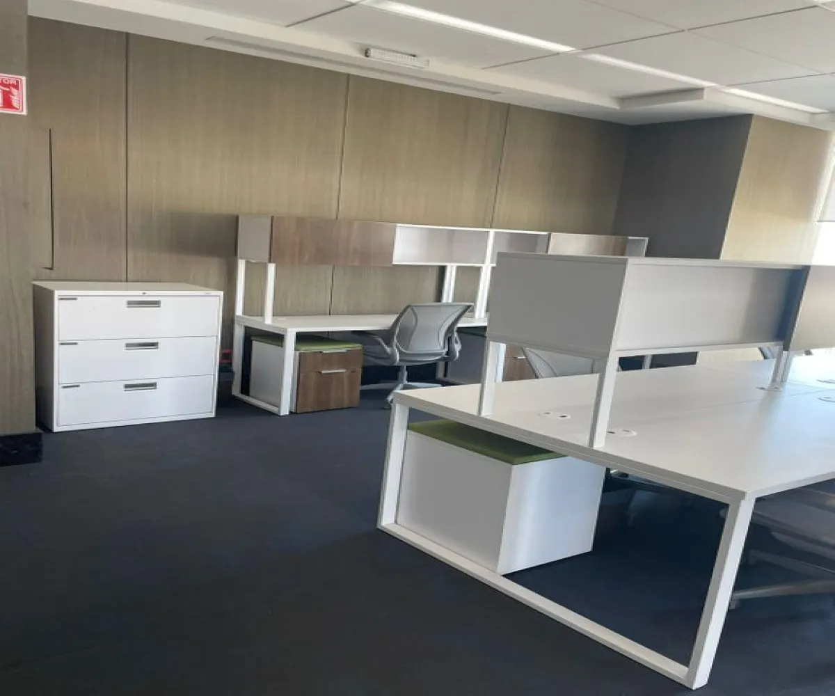 Oficina En Renta,Puerta de Hierro,Avenida Patria 1891, Zapopan, Jalisco 45116,2 Baños,Avenida Patria,1,pmTQcfJ