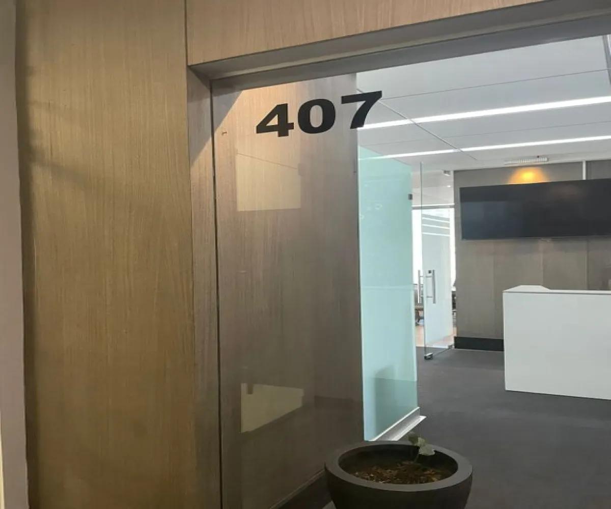 Oficina En Renta,Puerta de Hierro,Avenida Patria 1891, Zapopan, Jalisco 45116,2 Baños,Avenida Patria,1,pmTQcfJ