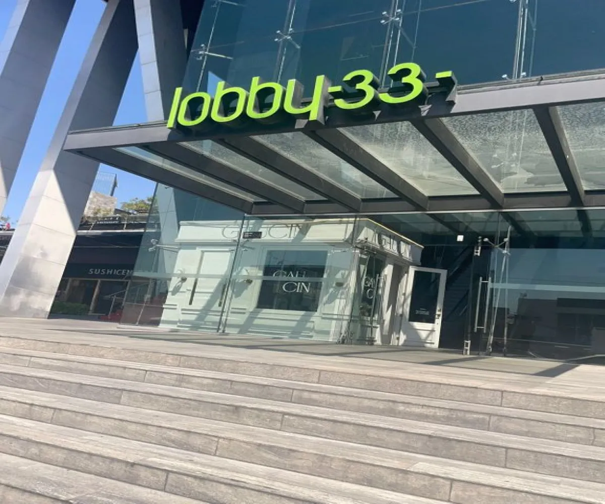 Oficina En Renta,Puerta de Hierro,Avenida Patria 1891, Zapopan, Jalisco 45116,2 Baños,Avenida Patria,1,pmTQcfJ