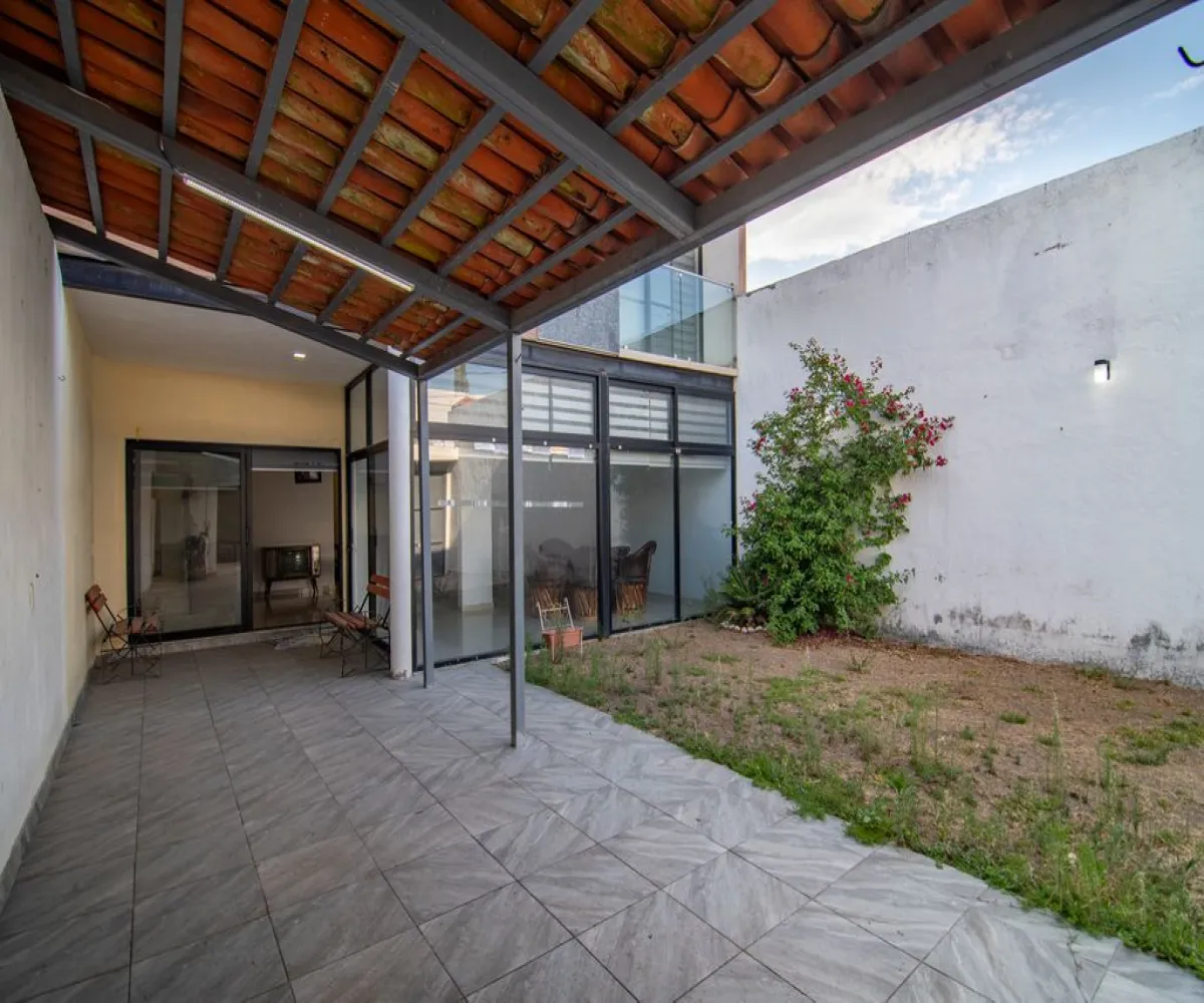 Casa En Venta,La Tuzania Ejidal,Miraflor 929, Zapopan, Jalisco 45138, 4 Habitaciones,3 Baños,Miraflor,1,pbB11Ds