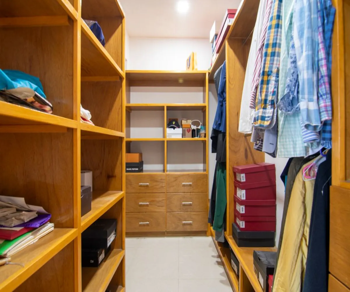 Casa En Venta,La Tuzania Ejidal,Miraflor 929, Zapopan, Jalisco 45138, 4 Habitaciones,3 Baños,Miraflor,1,pbB11Ds