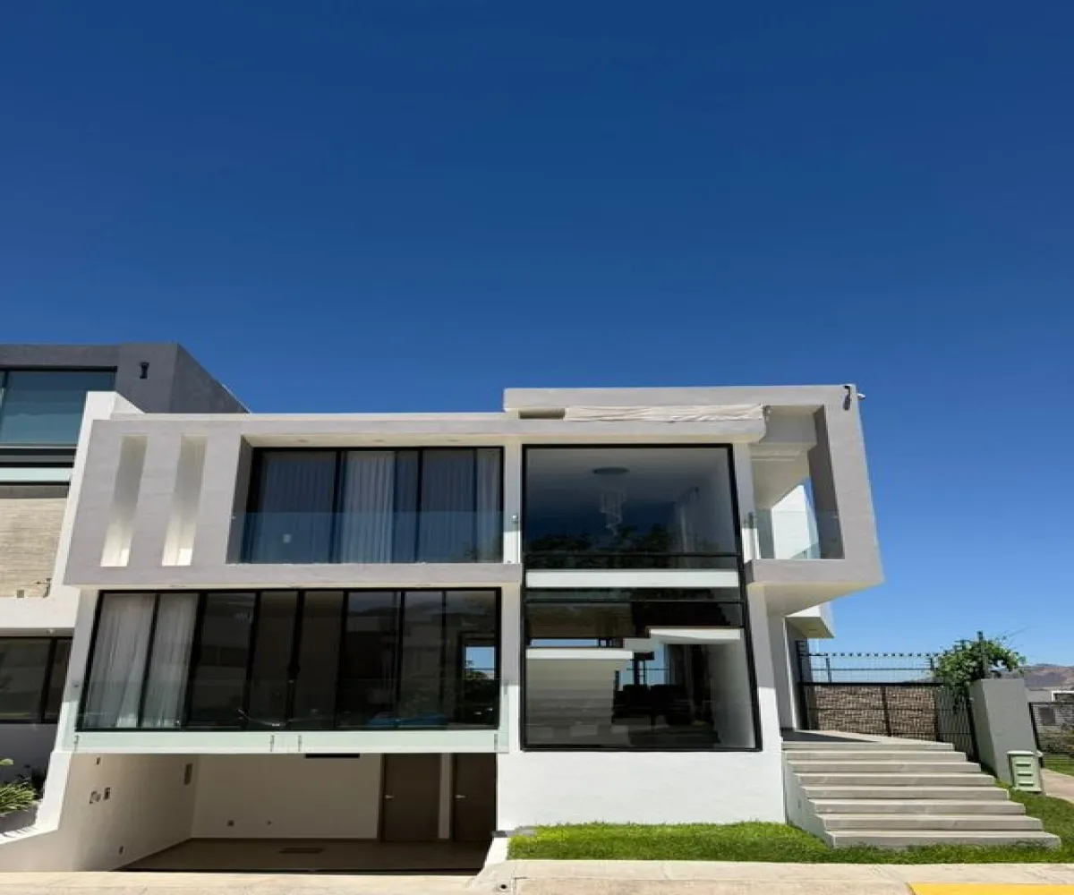 Casa En Venta,Valle del Imperio Galo S/N, Zapopan, Jalisco 45134, 4 Habitaciones,4 Baños,Valle del Imperio Galo,1,paBWdYE