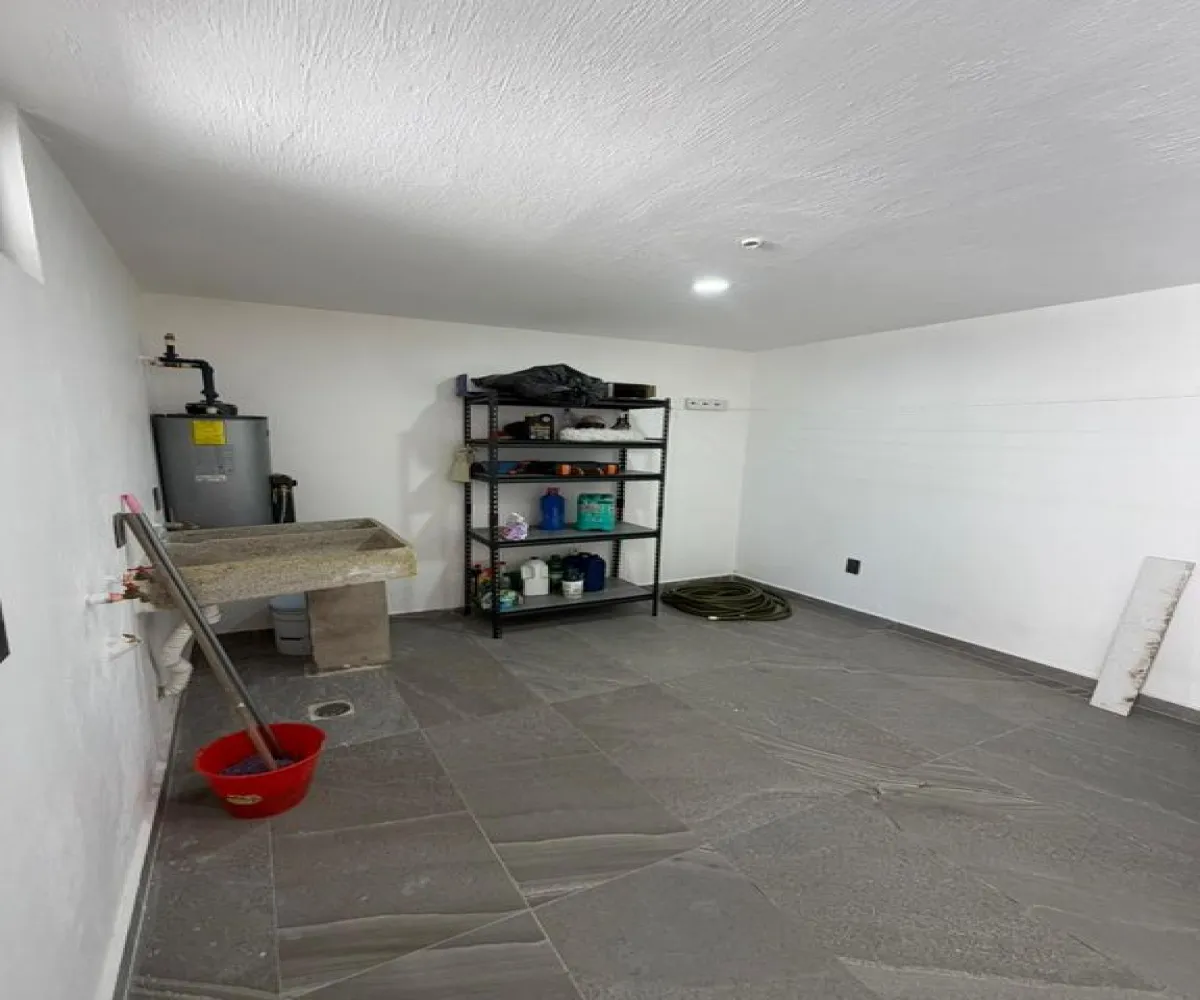 Casa En Venta,Valle del Imperio Galo S/N, Zapopan, Jalisco 45134, 4 Habitaciones,4 Baños,Valle del Imperio Galo,1,paBWdYE