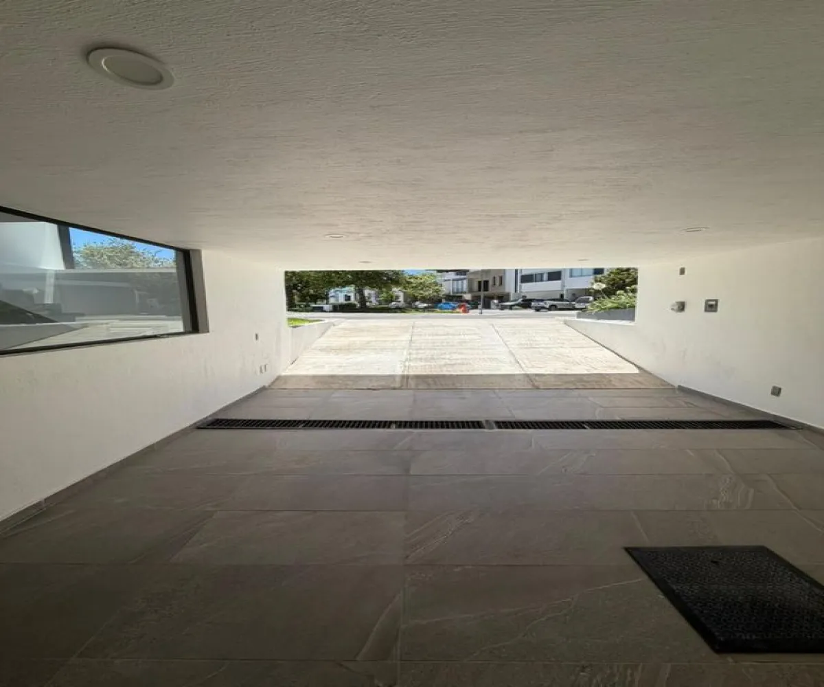 Casa En Venta,Valle del Imperio Galo S/N, Zapopan, Jalisco 45134, 4 Habitaciones,4 Baños,Valle del Imperio Galo,1,paBWdYE