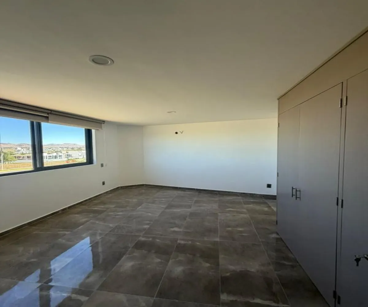 Casa En Venta,Valle del Imperio Galo S/N, Zapopan, Jalisco 45134, 4 Habitaciones,4 Baños,Valle del Imperio Galo,1,paBWdYE