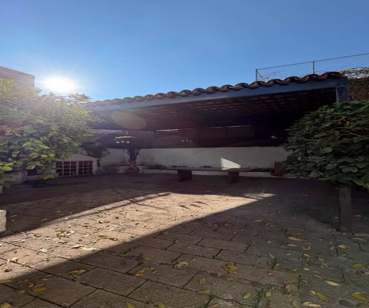 Casa En Venta,Jardines Vallarta,Giovanni Papini 251 4, Zapopan, Jalisco 45027, 4 Habitaciones,3 Baños,Giovanni Papini,1,pK0lwYg