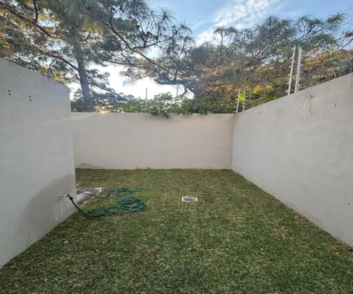 Casa En Venta,Jardines de Santa Anita,Camino a San Isidro 1540, Tlajomulco de Zúñiga, Jalisco 45645, 2 Habitaciones,2 Baños,Camino a San Isidro,2,pWtgVqB