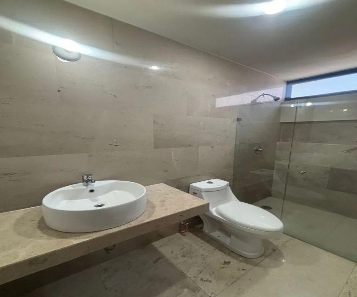 Casa En Venta,Jardines de Santa Anita,Camino a San Isidro 1540, Tlajomulco de Zúñiga, Jalisco 45645, 2 Habitaciones,2 Baños,Camino a San Isidro,2,pWtgVqB