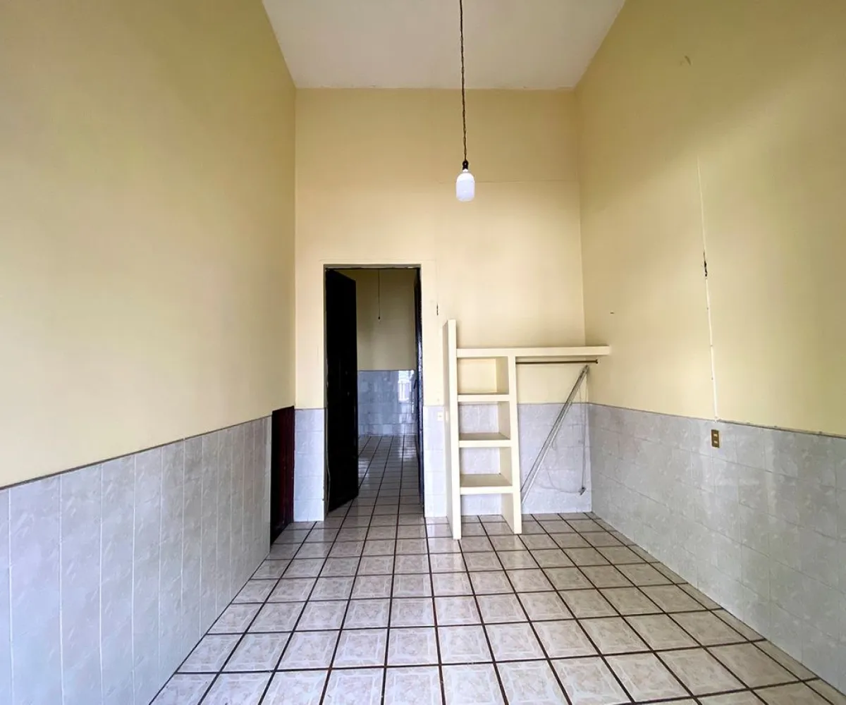 Oficina En Renta,Americana,Avenida Miguel Hidalgo y Costilla 1148, Guadalajara, Jalisco 44600,2 Baños,Avenida Miguel Hidalgo y Costilla,1,pve60pM