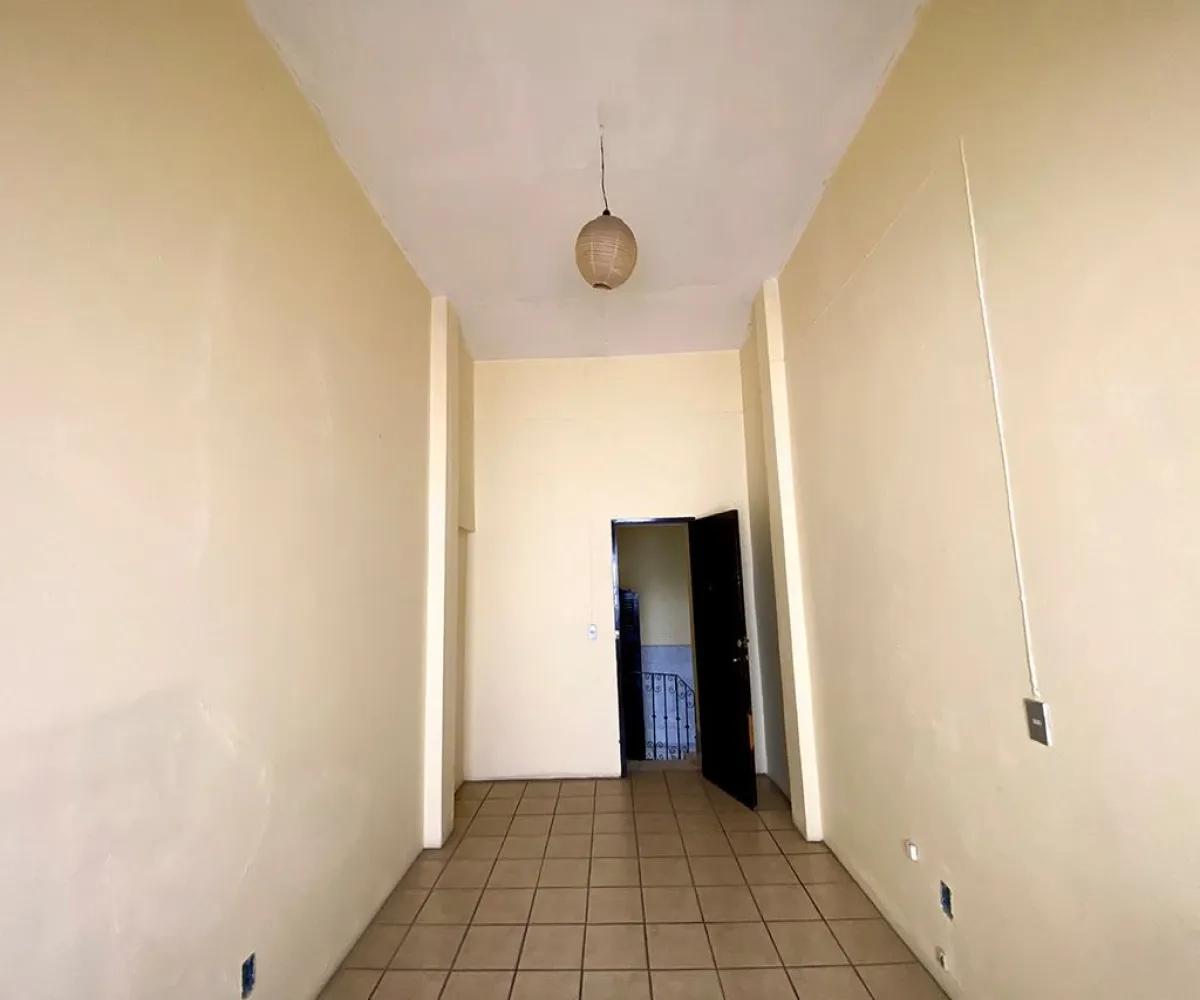 Oficina En Renta,Americana,Avenida Miguel Hidalgo y Costilla 1148, Guadalajara, Jalisco 44600,2 Baños,Avenida Miguel Hidalgo y Costilla,1,pve60pM