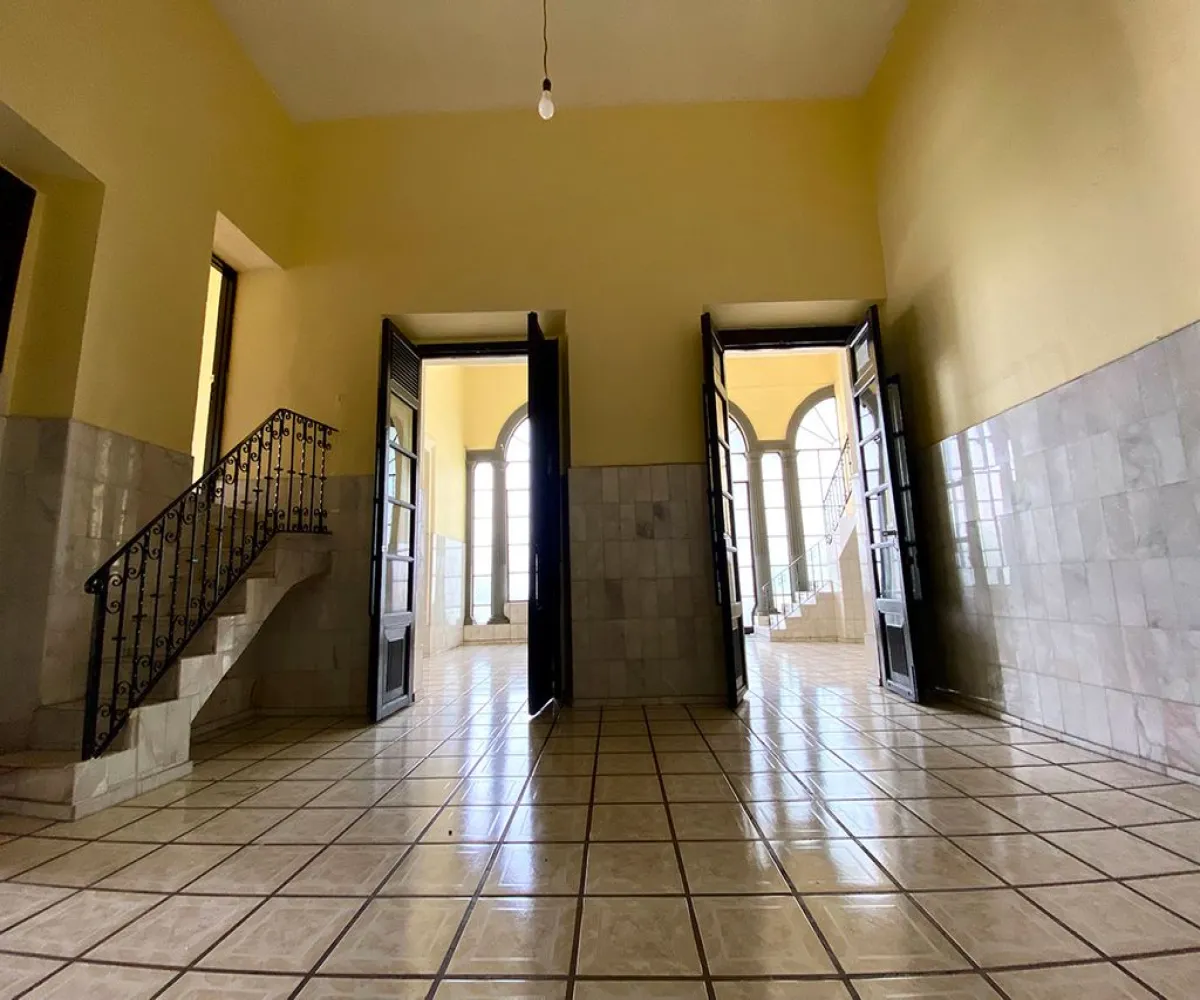 Oficina En Renta,Americana,Avenida Miguel Hidalgo y Costilla 1148, Guadalajara, Jalisco 44600,2 Baños,Avenida Miguel Hidalgo y Costilla,1,pve60pM