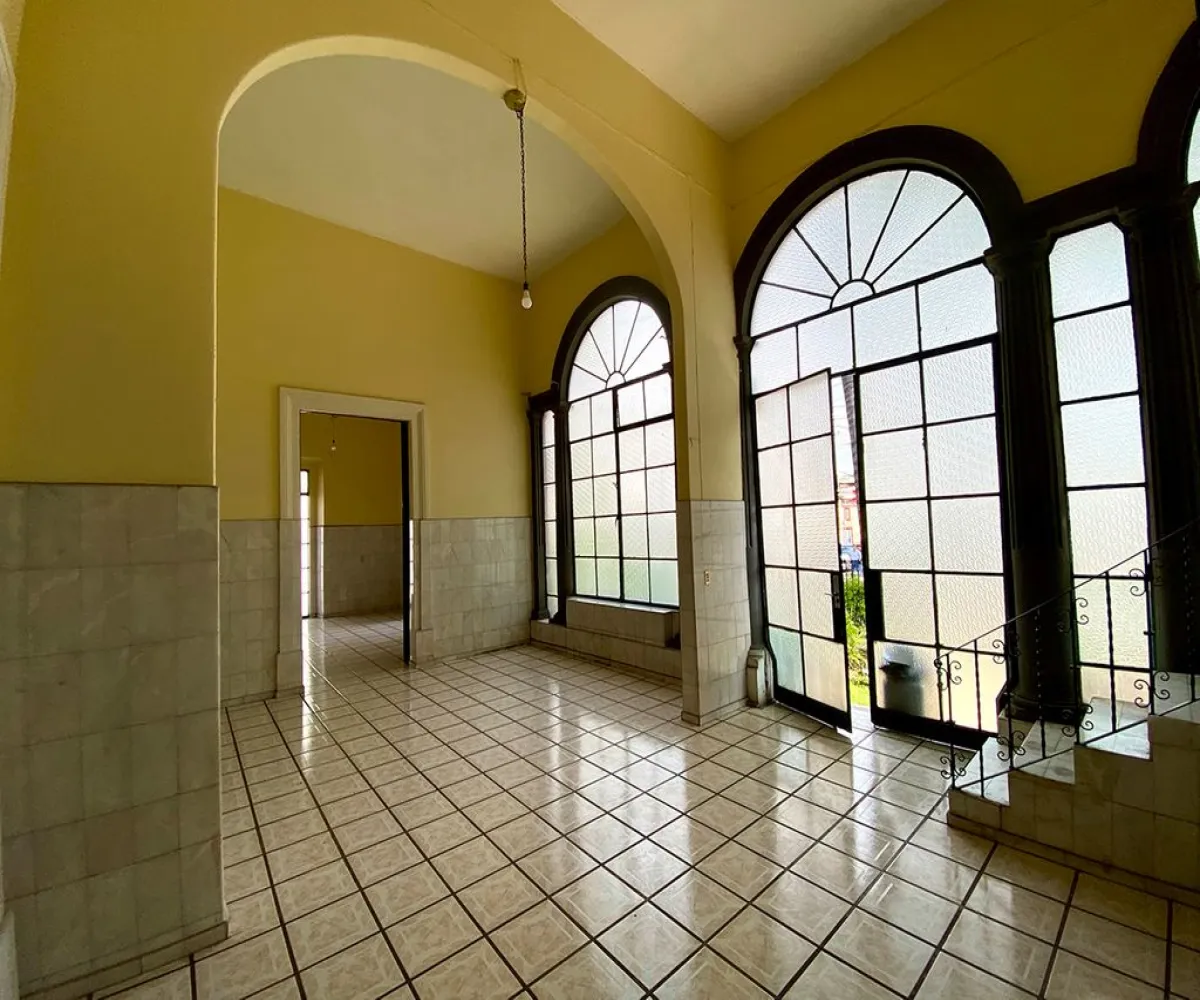 Oficina En Renta,Americana,Avenida Miguel Hidalgo y Costilla 1148, Guadalajara, Jalisco 44600,2 Baños,Avenida Miguel Hidalgo y Costilla,1,pve60pM