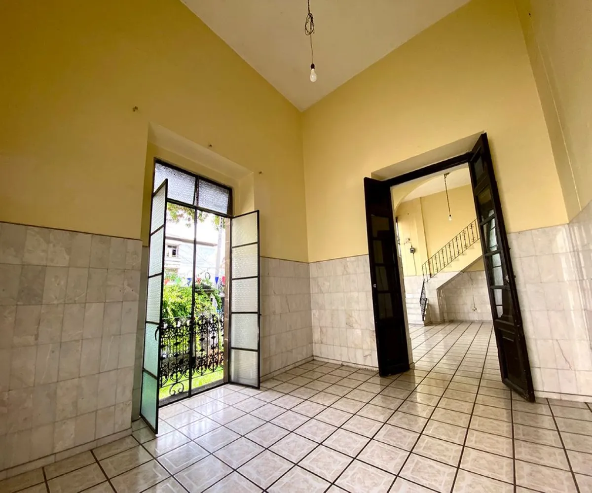 Oficina En Renta,Americana,Avenida Miguel Hidalgo y Costilla 1148, Guadalajara, Jalisco 44600,2 Baños,Avenida Miguel Hidalgo y Costilla,1,pve60pM