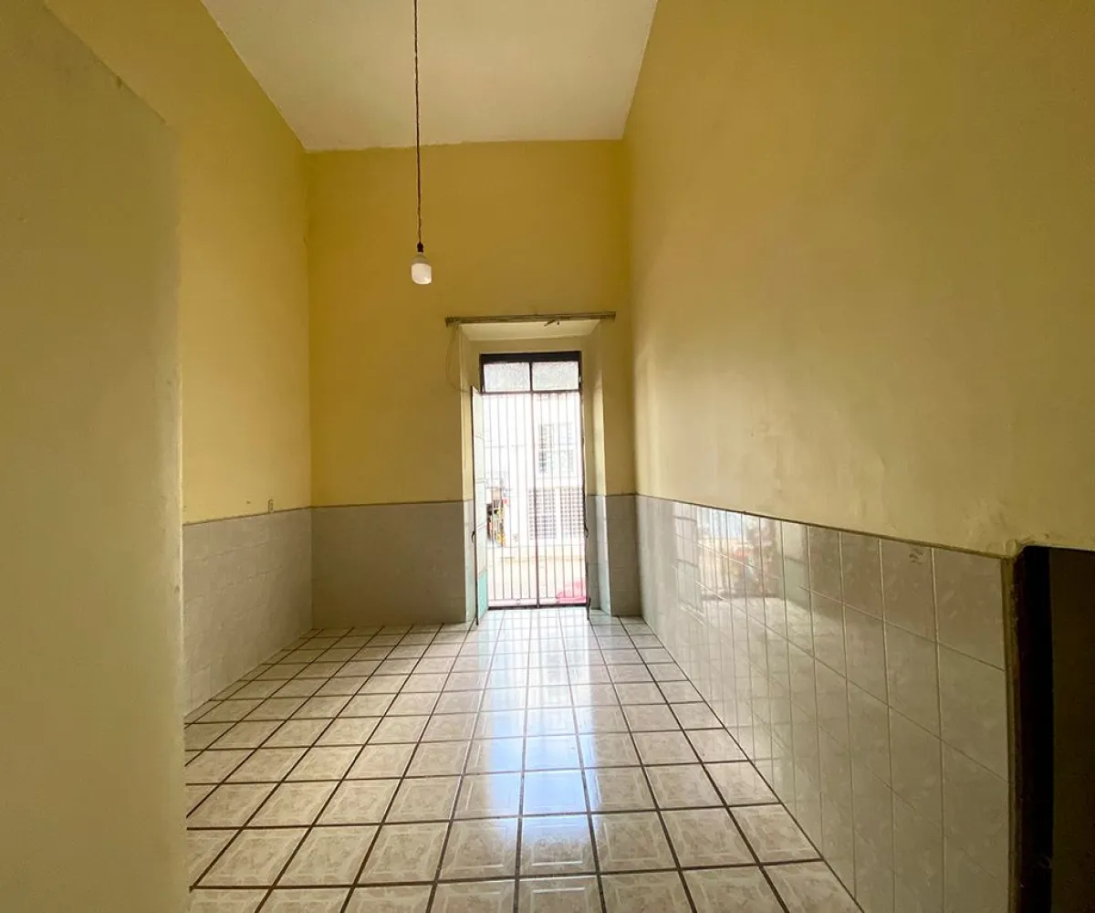 Oficina En Renta,Americana,Avenida Miguel Hidalgo y Costilla 1148, Guadalajara, Jalisco 44600,2 Baños,Avenida Miguel Hidalgo y Costilla,1,pve60pM