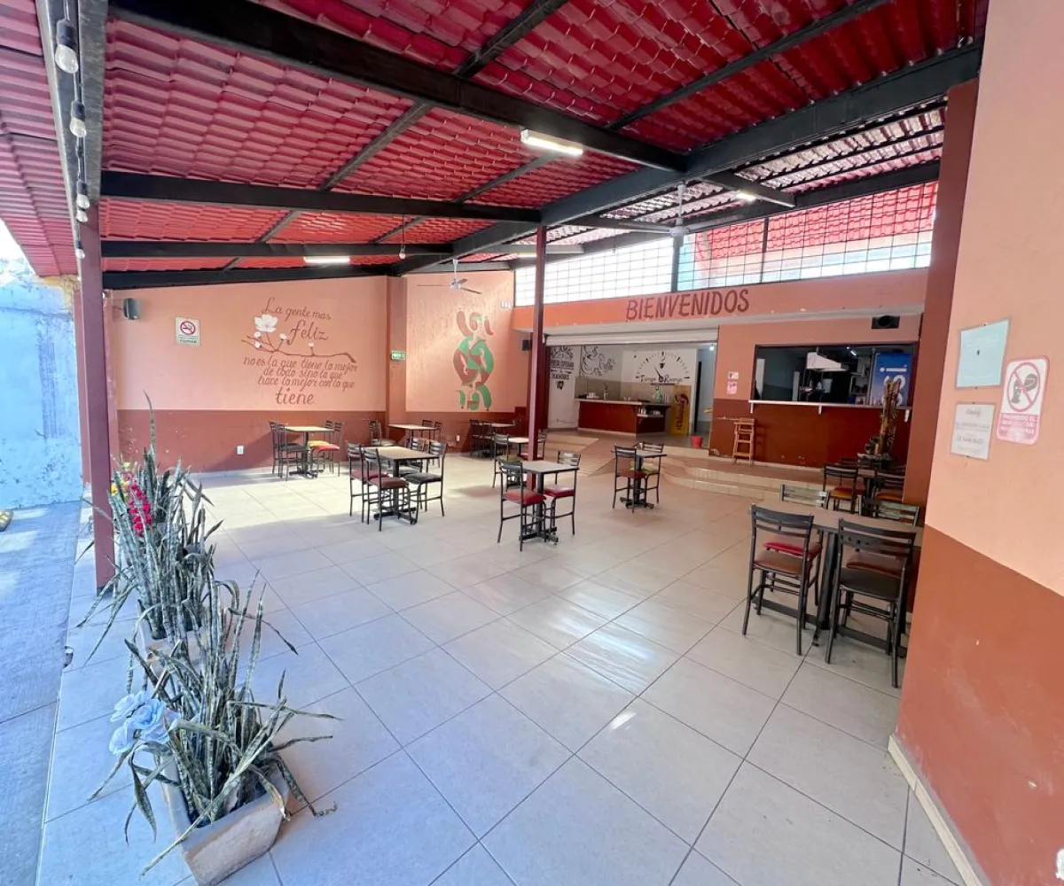 Local En Venta,Las Juntas,Calle Juan de la Barrera 5257, San Pedro Tlaquepaque, Jalisco 45595,4 Baños,Calle Juan de la Barrera,1,pqalAU2