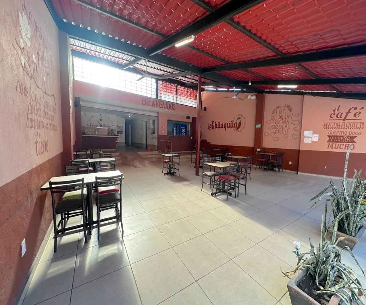 Local En Venta,Las Juntas,Calle Juan de la Barrera 5257, San Pedro Tlaquepaque, Jalisco 45595,4 Baños,Calle Juan de la Barrera,1,pqalAU2