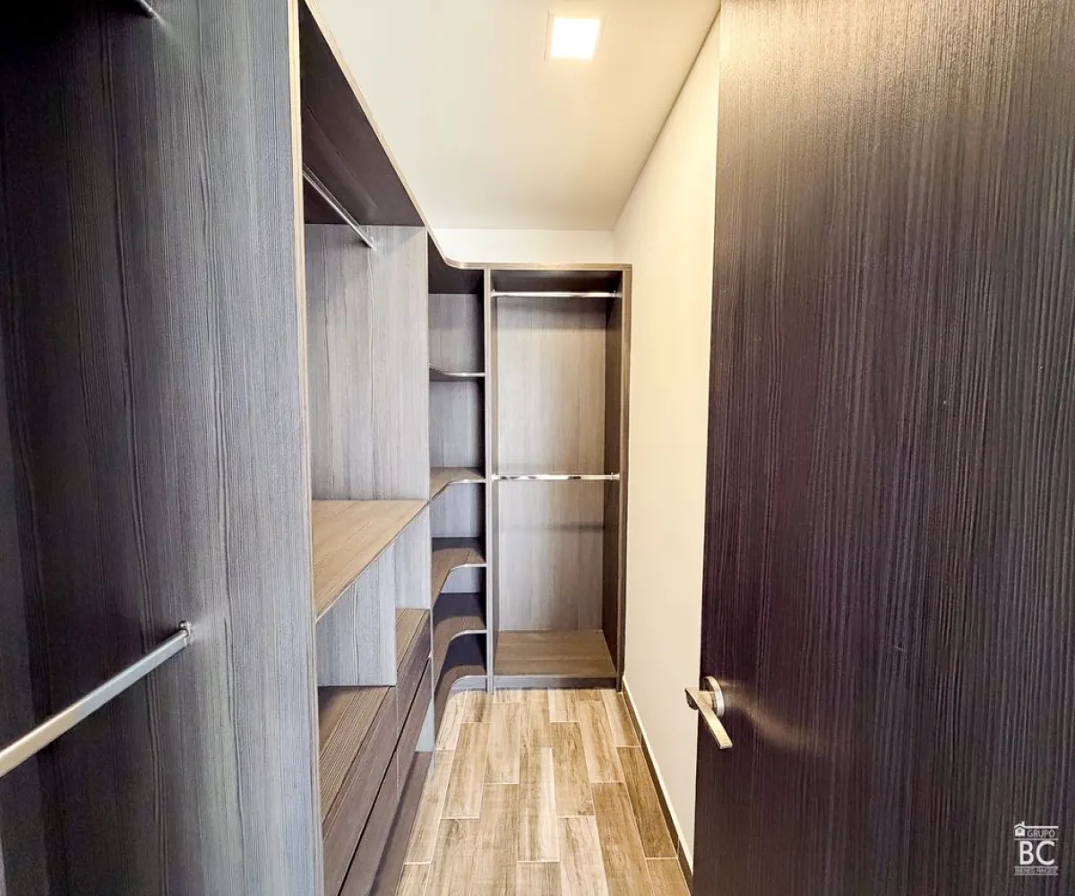 Departamento En Venta,Residencial Poniente,Avenida del Servidor Público 1425 903, Zapopan, Jalisco 45136, 1 Cuarto,1 Baño,Avenida del Servidor Público,1,pNV9zDU