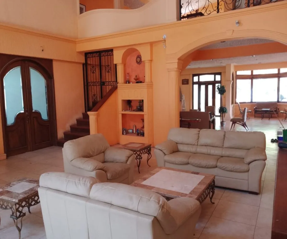 Casa En Renta,Cortijo San Agustin,Los Toronjos 440, Tlajomulco de Zúñiga, Jalisco 45645, 4 Habitaciones,4 Baños,Los Toronjos,1,pvjGQWD