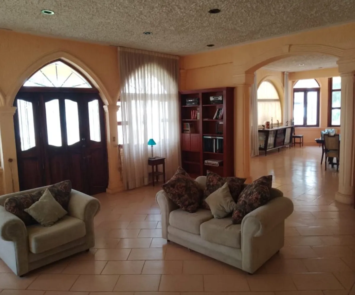 Casa En Renta,Cortijo San Agustin,Los Toronjos 440, Tlajomulco de Zúñiga, Jalisco 45645, 4 Habitaciones,4 Baños,Los Toronjos,1,pvjGQWD
