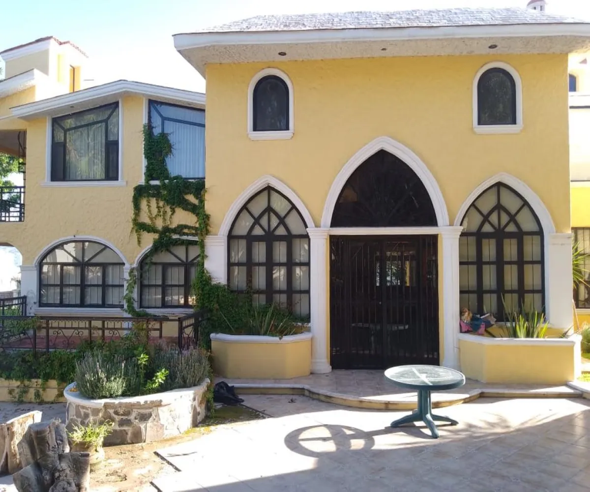Casa En Renta,Cortijo San Agustin,Los Toronjos 440, Tlajomulco de Zúñiga, Jalisco 45645, 4 Habitaciones,4 Baños,Los Toronjos,1,pvjGQWD
