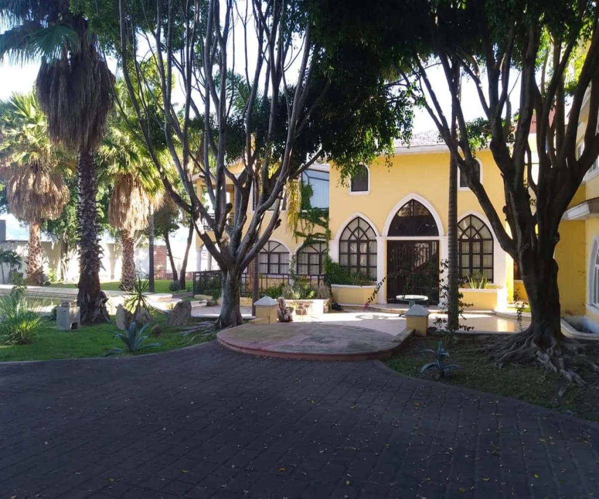 Casa En Renta,Cortijo San Agustin,Los Toronjos 440, Tlajomulco de Zúñiga, Jalisco 45645, 4 Habitaciones,4 Baños,Los Toronjos,1,pvjGQWD