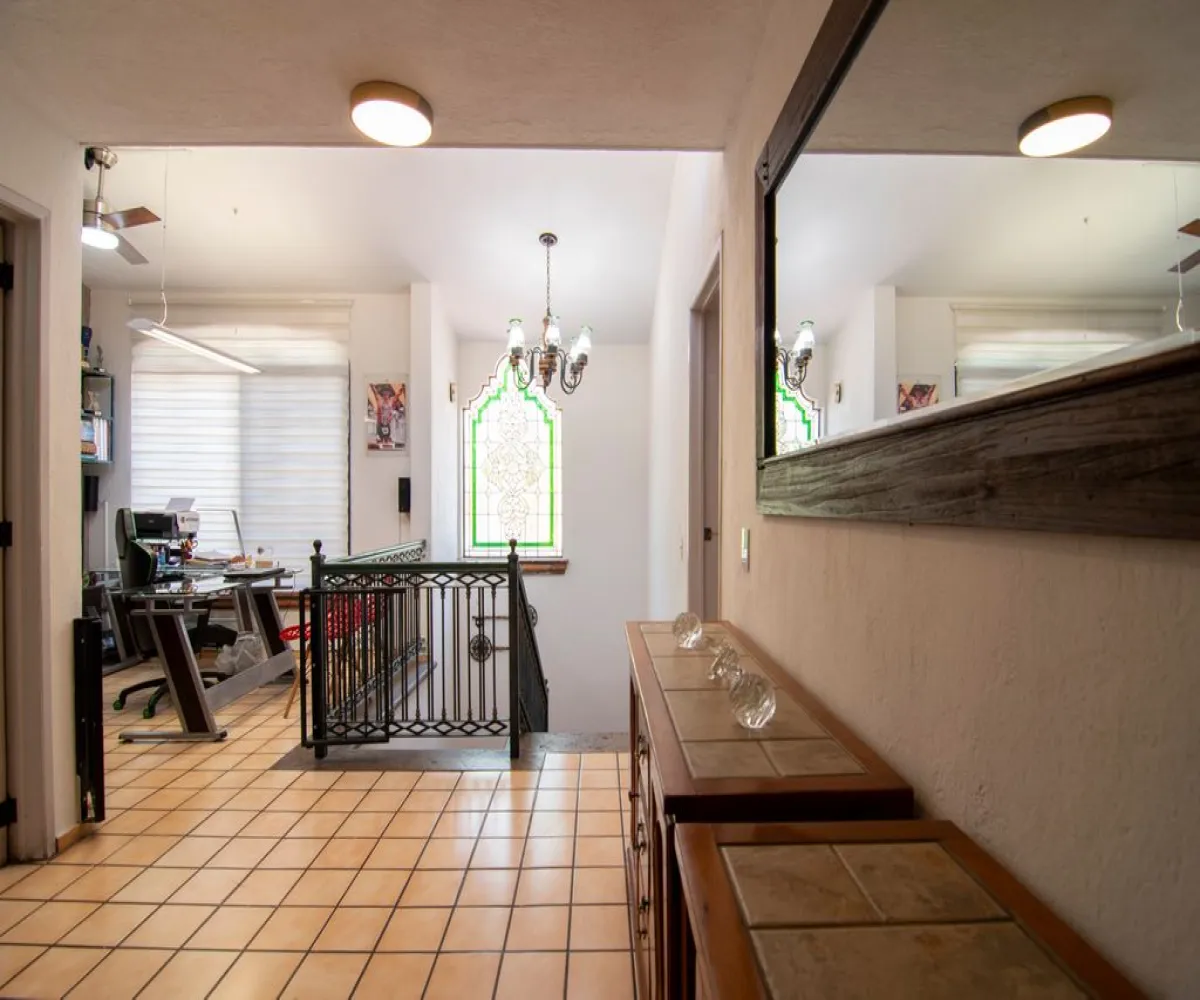 Casa En Venta,Parque Regency,Avenida Naciones Unidas 5859, Zapopan, Jalisco 45117, 4 Habitaciones,2 Baños,Avenida Naciones Unidas,1,pTdymjK