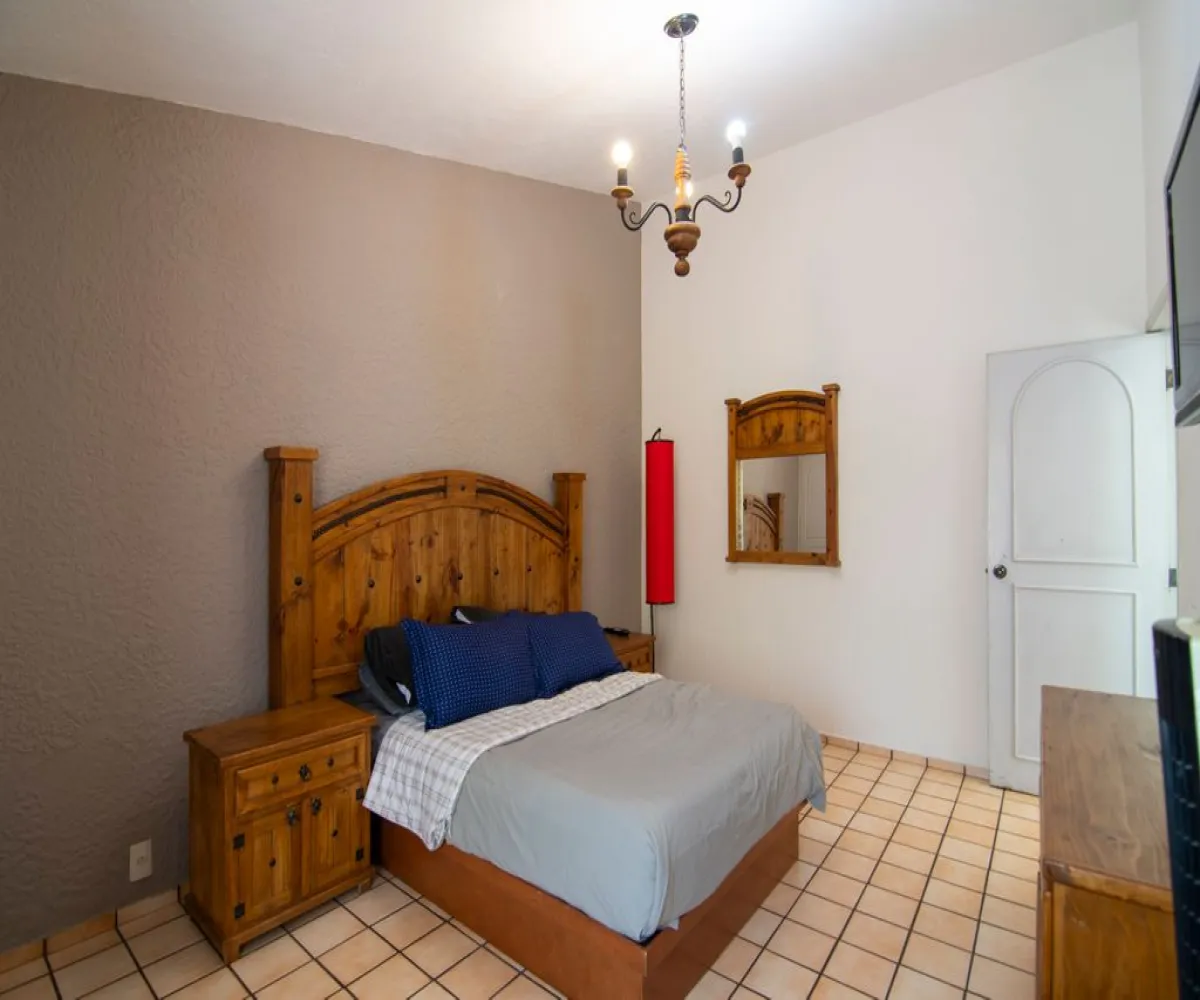 Casa En Venta,Parque Regency,Avenida Naciones Unidas 5859, Zapopan, Jalisco 45117, 4 Habitaciones,2 Baños,Avenida Naciones Unidas,1,pTdymjK