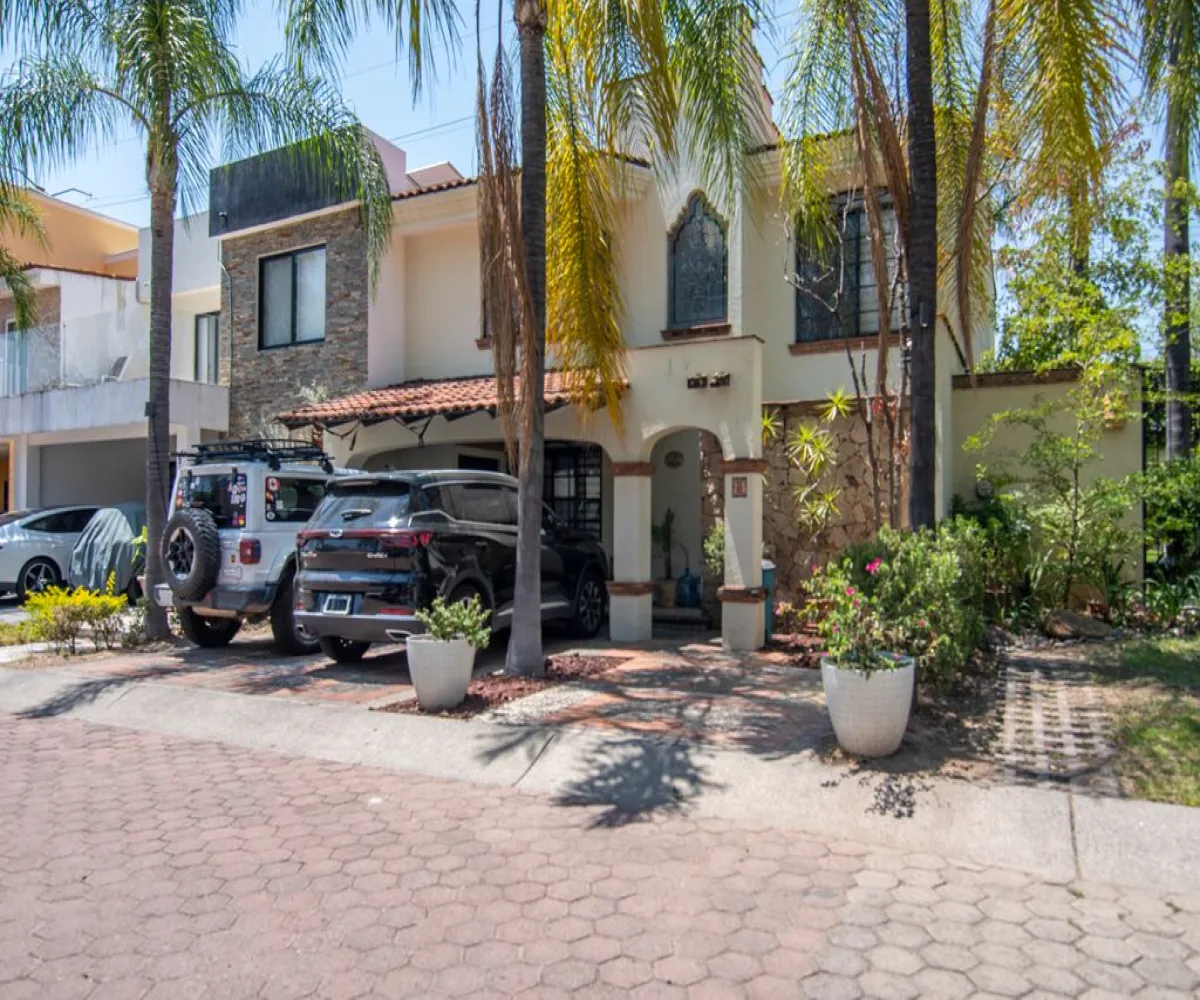 Casa En Venta,Parque Regency,Avenida Naciones Unidas 5859, Zapopan, Jalisco 45117, 4 Habitaciones,2 Baños,Avenida Naciones Unidas,1,pTdymjK