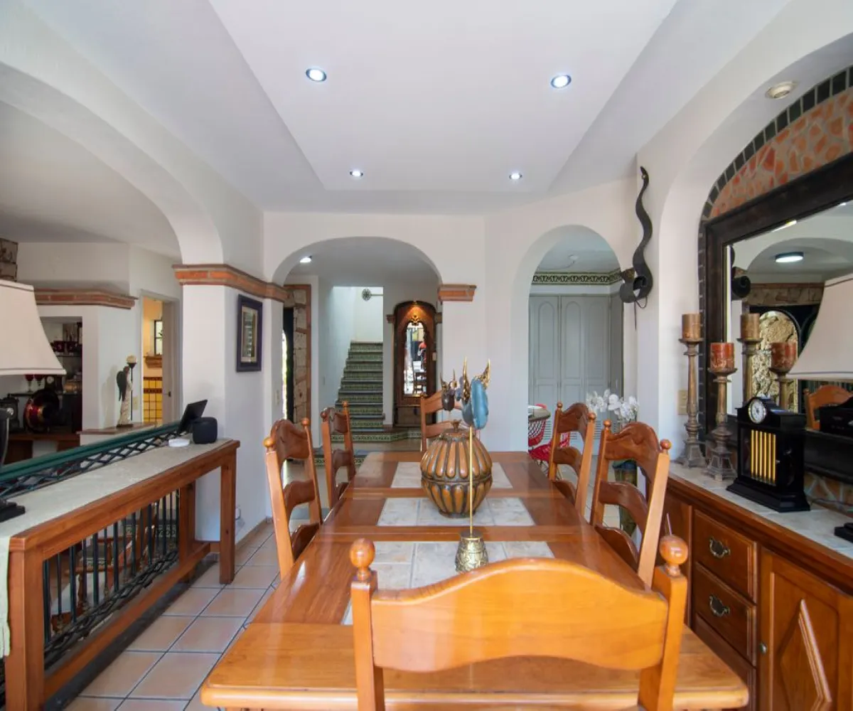 Casa En Venta,Parque Regency,Avenida Naciones Unidas 5859, Zapopan, Jalisco 45117, 4 Habitaciones,2 Baños,Avenida Naciones Unidas,1,pTdymjK