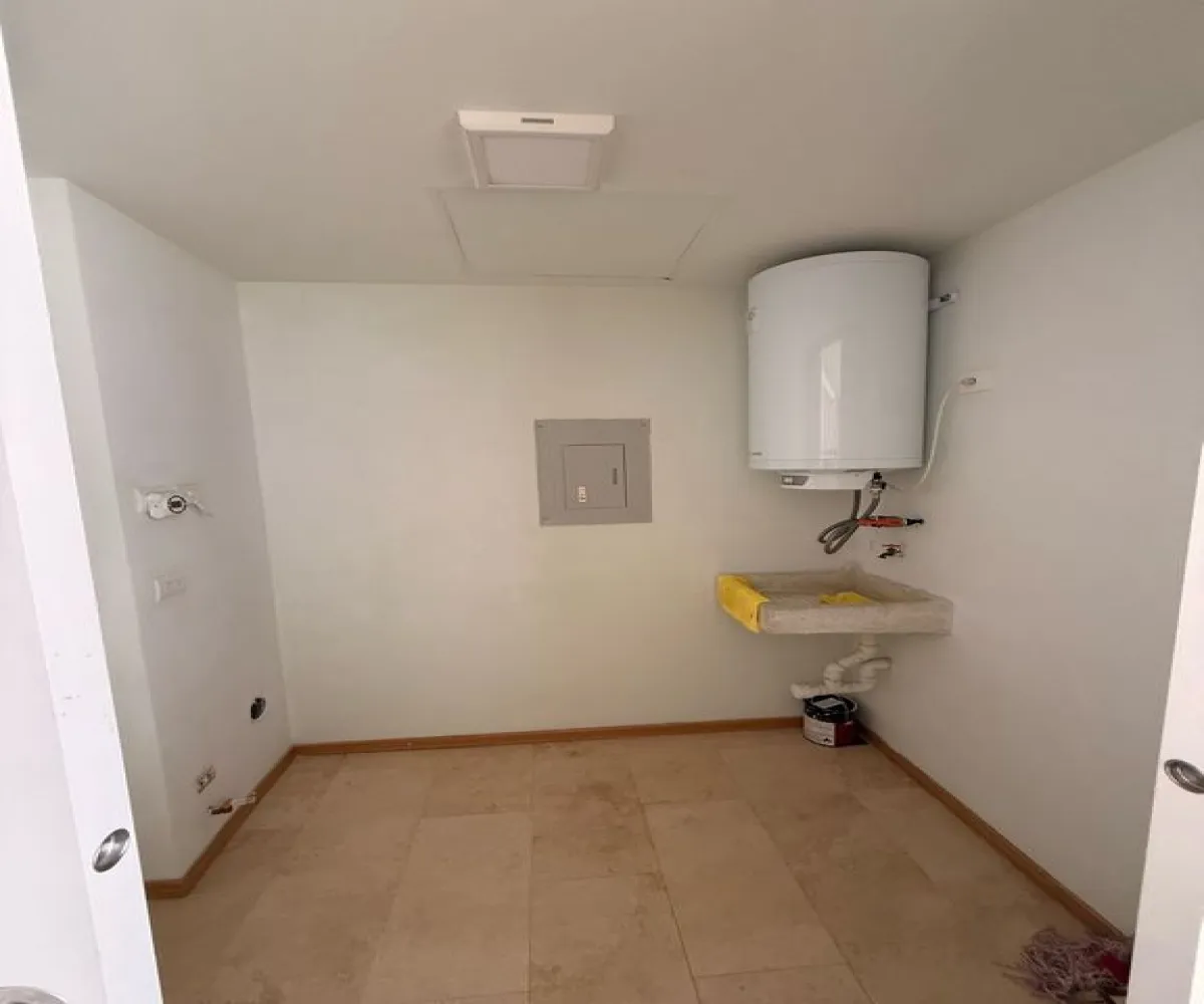 Departamento En Renta,Fracc Lomas Altas,Libra 481 411 A, Zapopan, Jalisco 45128, 2 Habitaciones,2 Baños,Libra ,1,pBzstWW