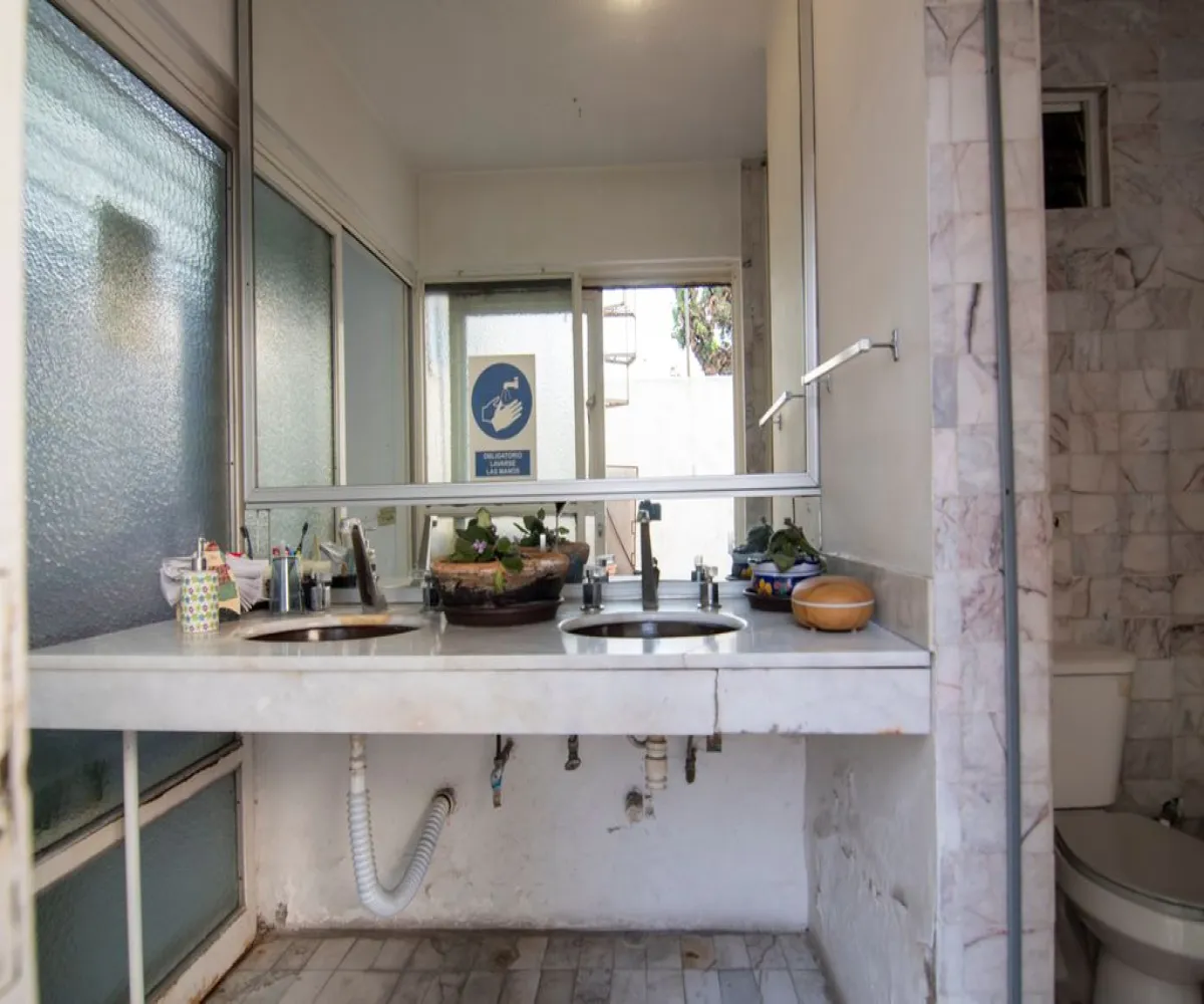 Casa En Venta,Camino Real,Santa Teresa de Jesús 665, Zapopan, Jalisco 45040, 9 Habitaciones,2 Baños,Santa Teresa de Jesús,1,p1lnjAb