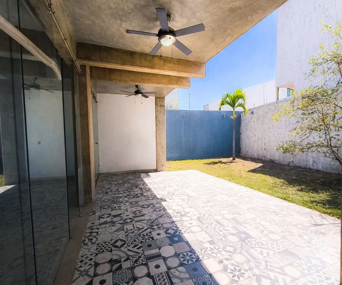 Casa En Venta,Fraccionamiento Villa Verona,Avenida Verona 7500, Zapopan, Jalisco 45110, 3 Habitaciones,4 Baños,Avenida Verona,2,p7tkyUM