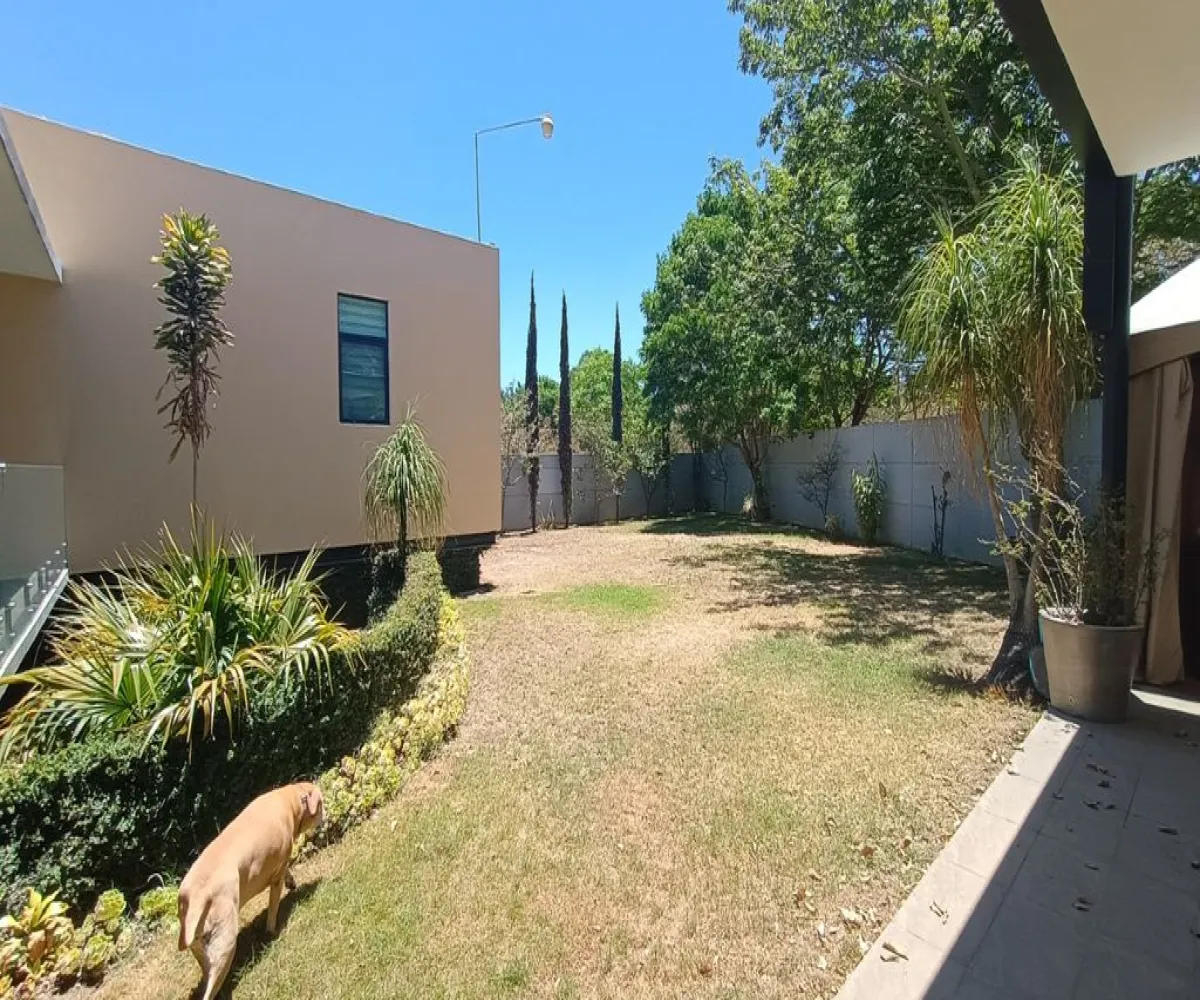 Casa En Venta,EL RIO COUNTRY CLUB ,LOS AGUACATES 14, El Arenal, Jalisco 45363, 5 Habitaciones,5 Baños,LOS AGUACATES ,2,psBf4Jo